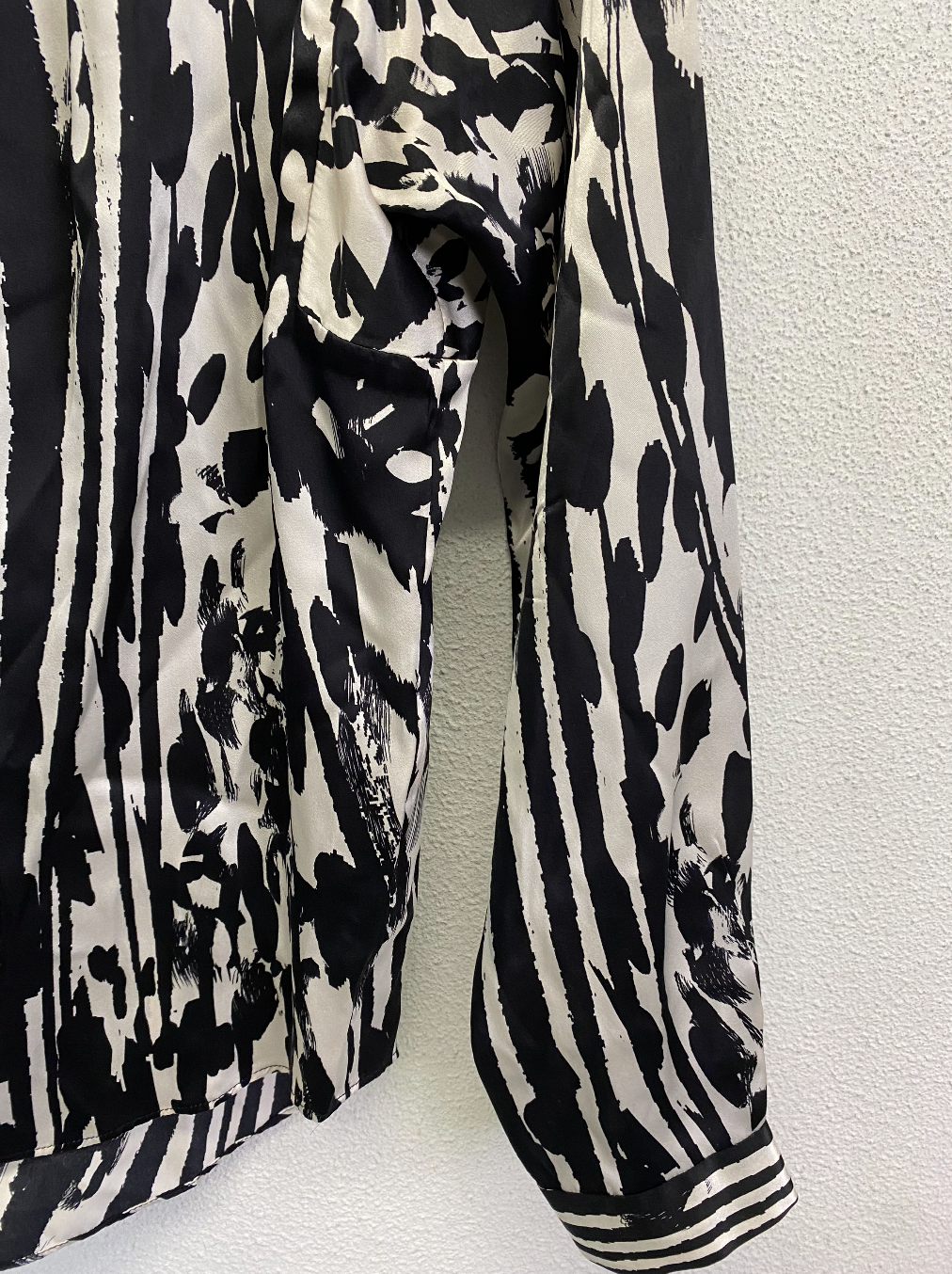 BY MALENE BIRGER ruffled blouse (L)