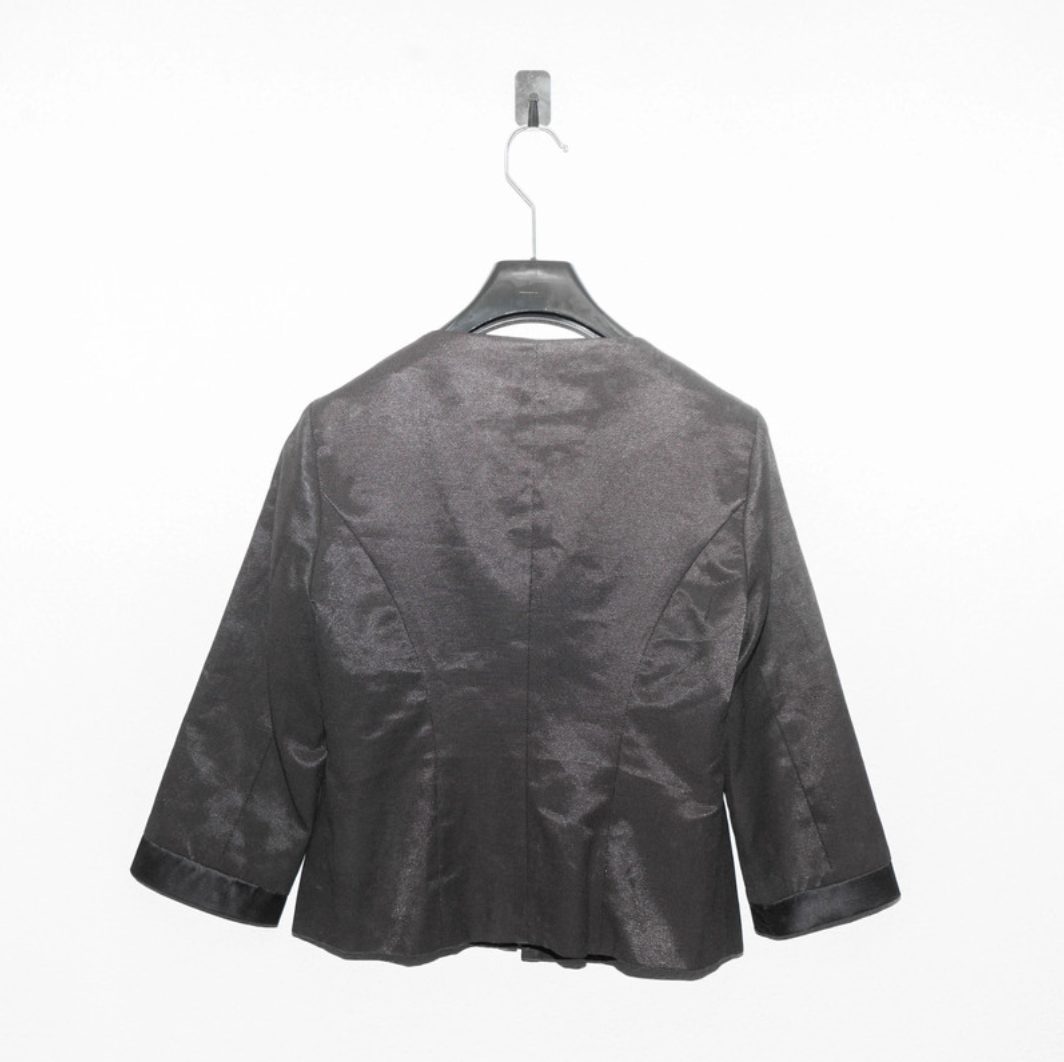 MARC JACOBS Slim Sequin Cropped Silk Cape (M)