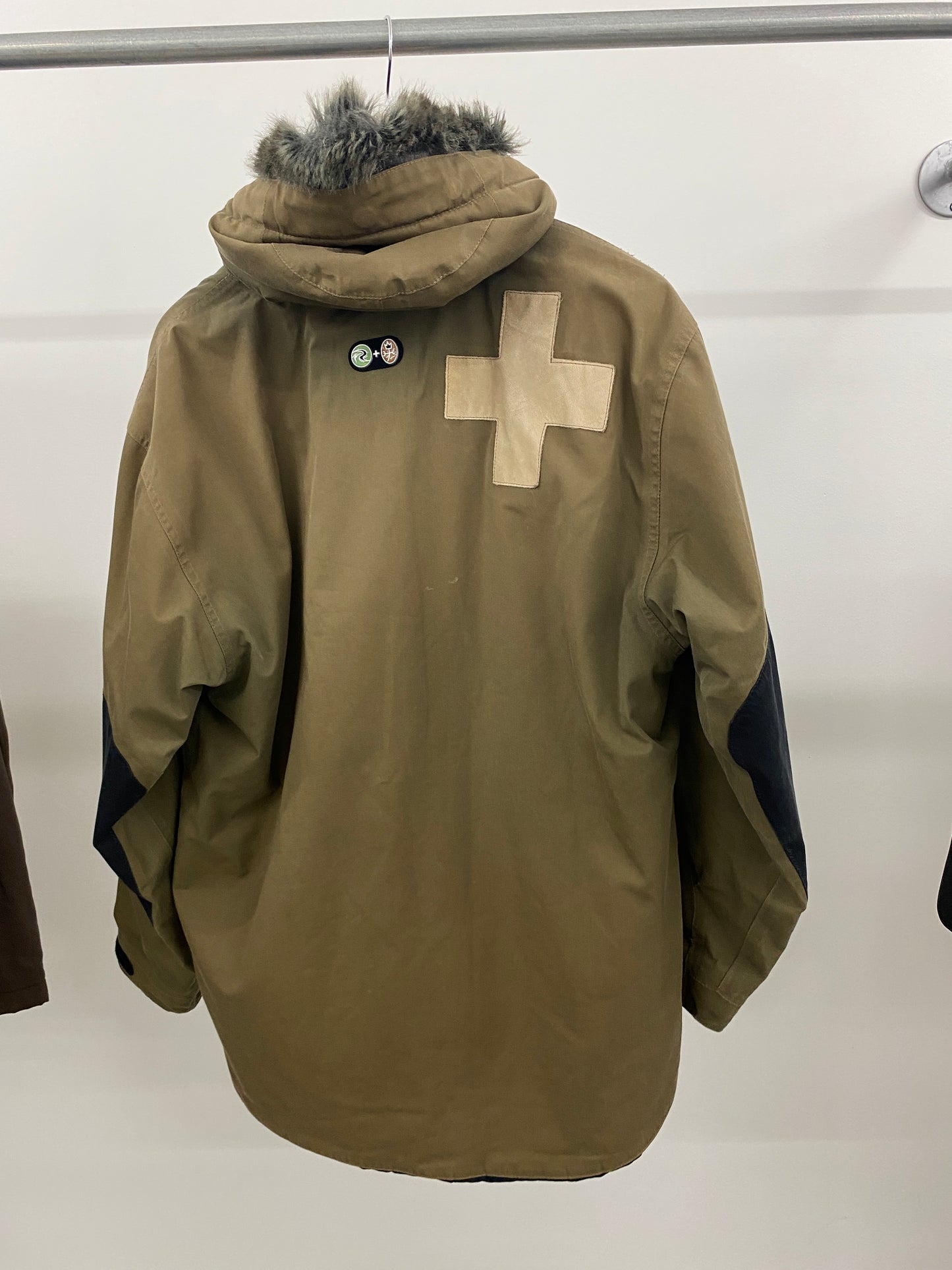 JC DE CASTELBAJAC windbreaker (S/M)