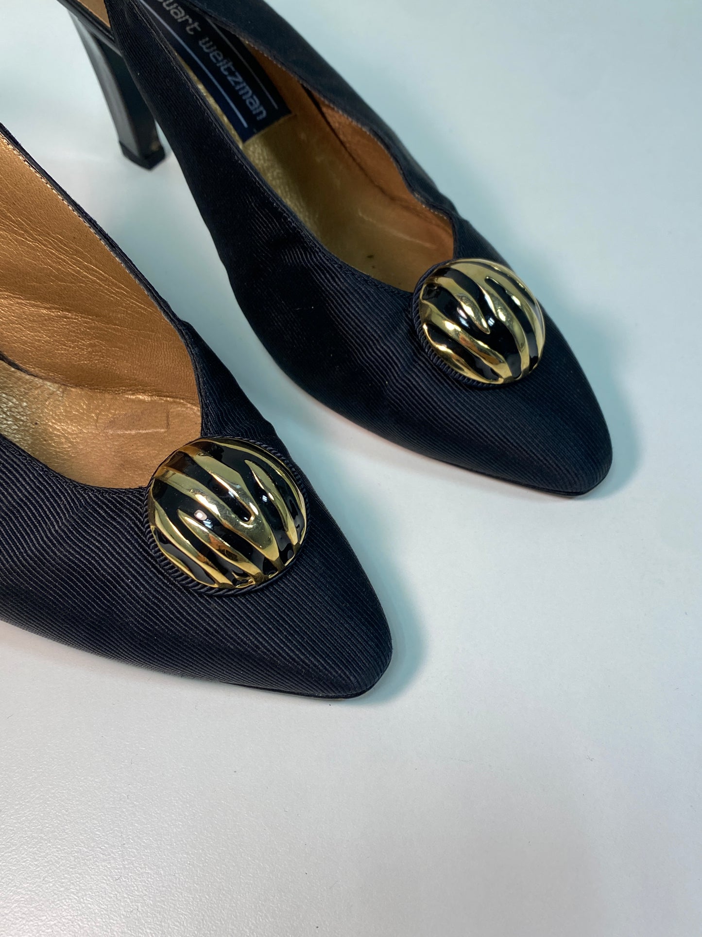 STUART WEITZMAN High heels black with gold ball details (38.5)
