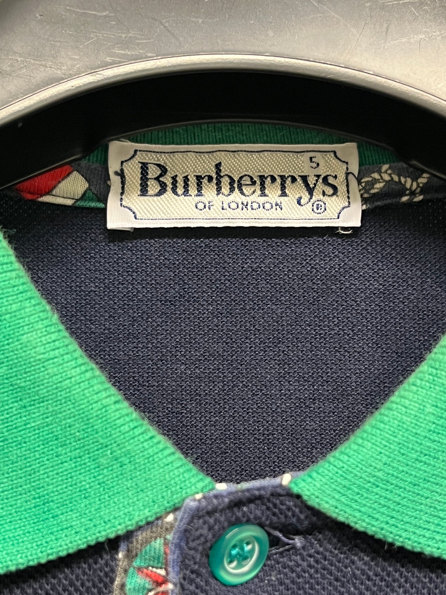 BURBERRY navy polo (M)