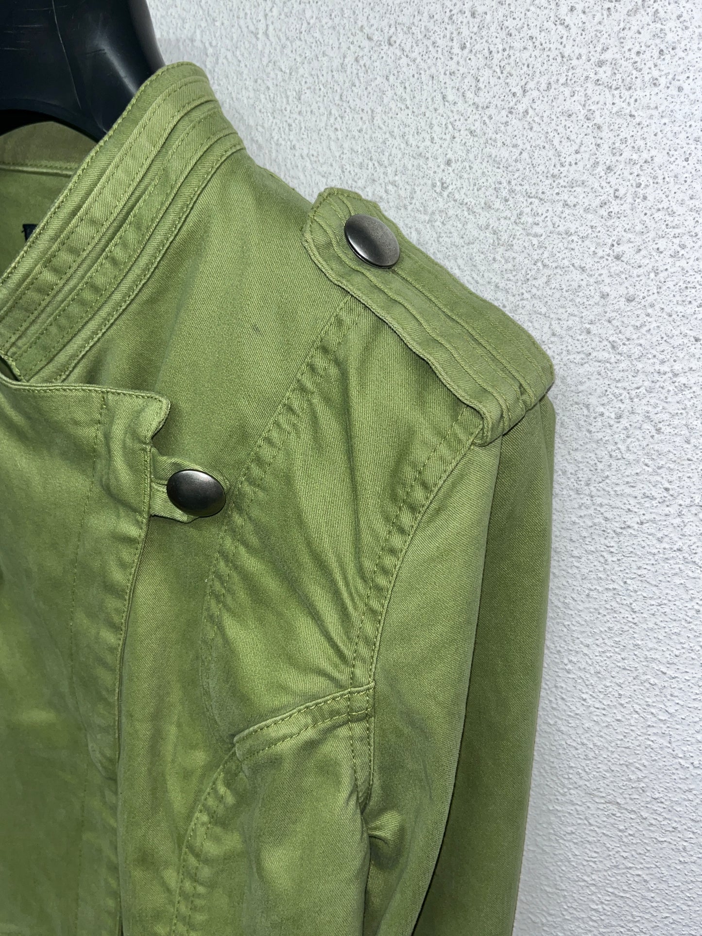 VINTAGE green asymmetrical military jacket (S)