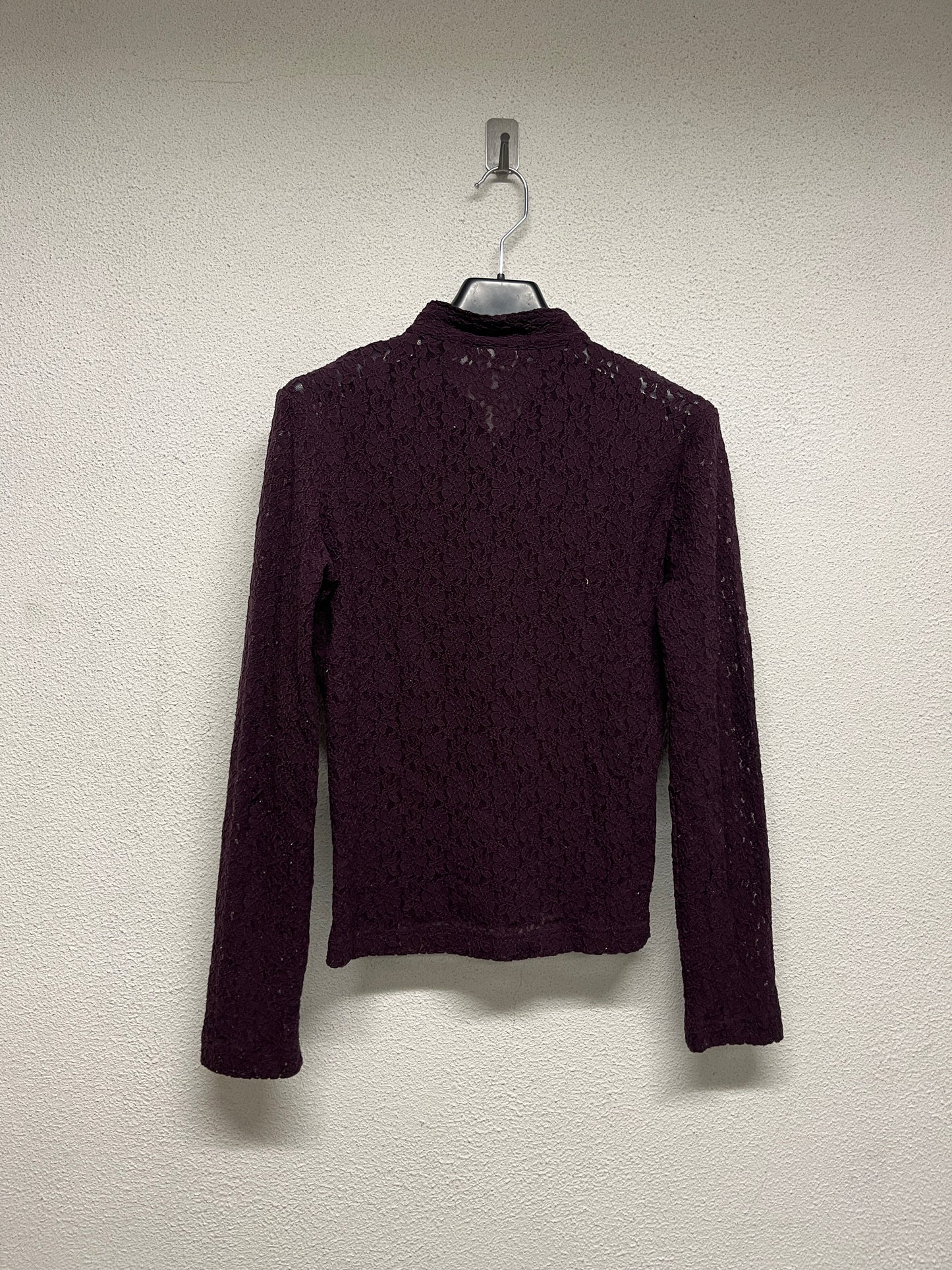 DOLCE & GABBANA purple lace top (S)