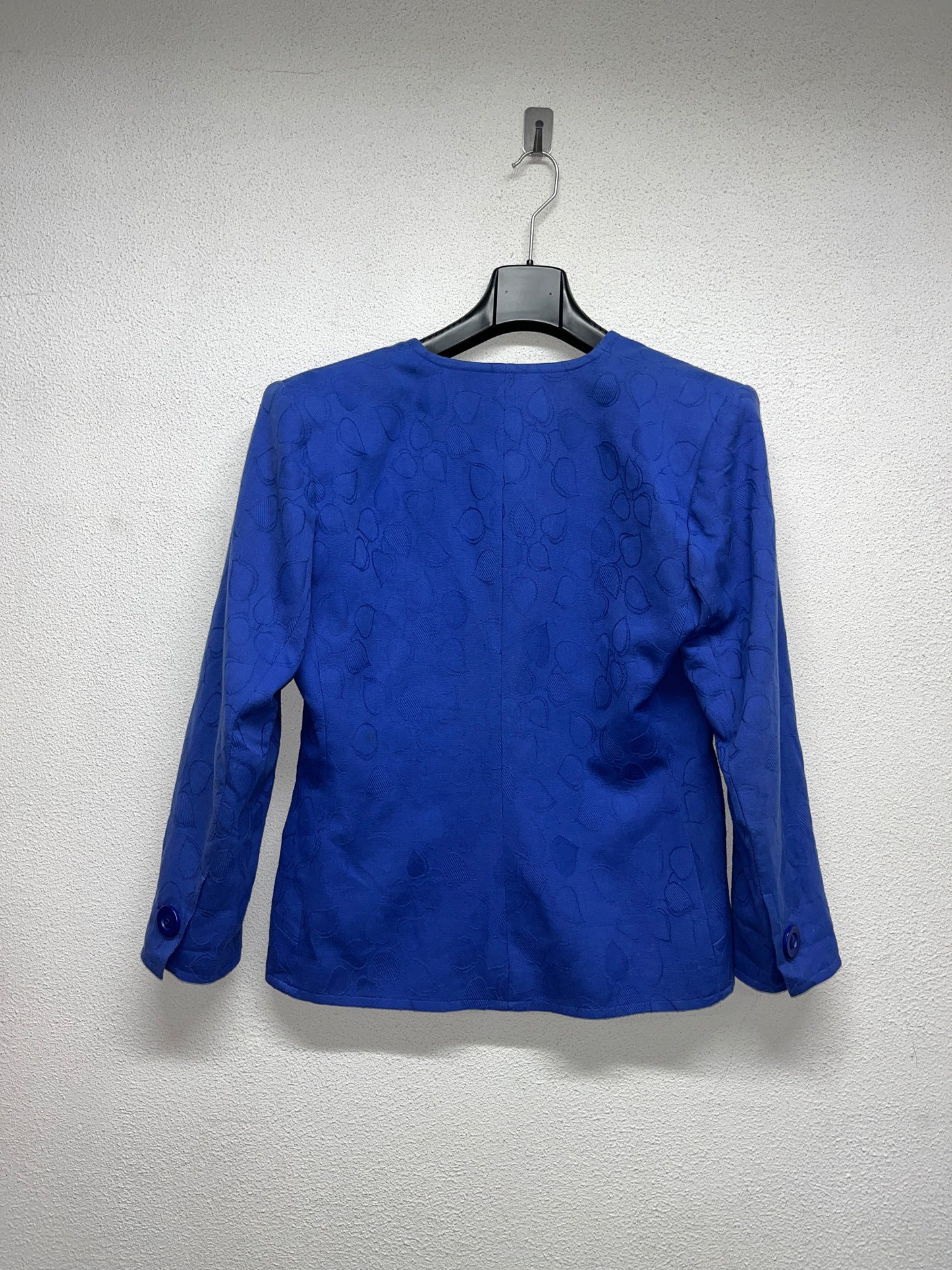 YVES SAINT LAURENT blazer with oversized button (L)