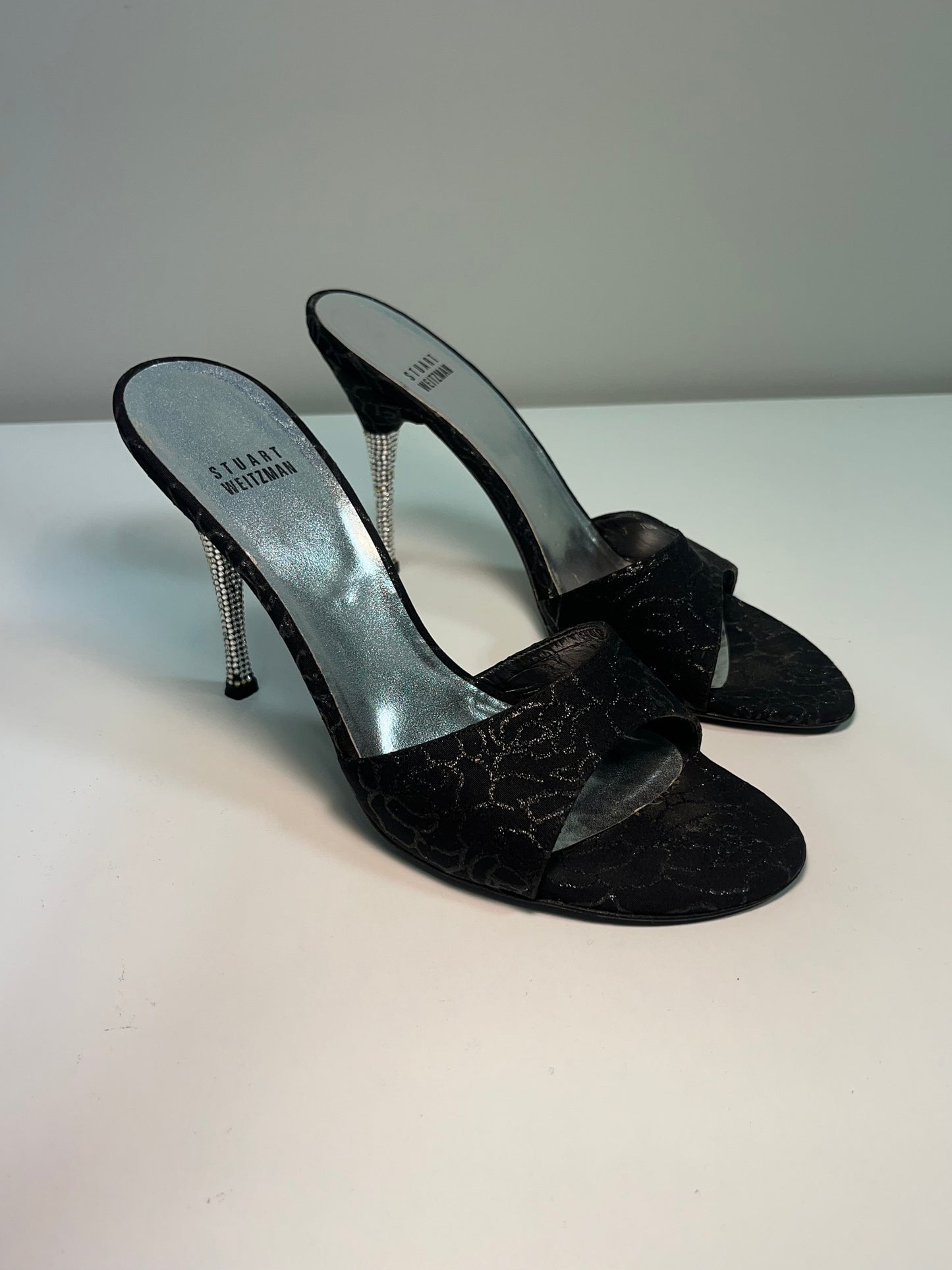 STUART WEITZMAN black sandals (39)