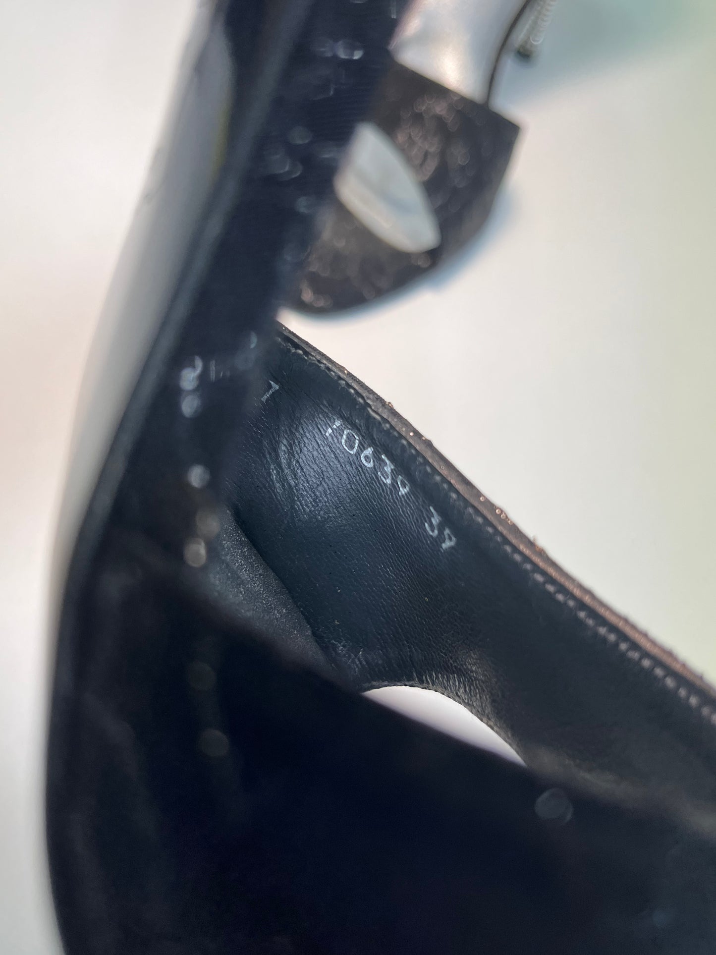 STUART WEITZMAN black sandals (39)