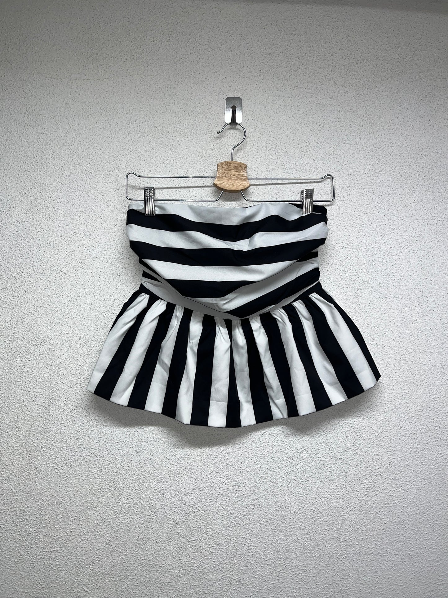 VINTAGE no shoulder top (S)