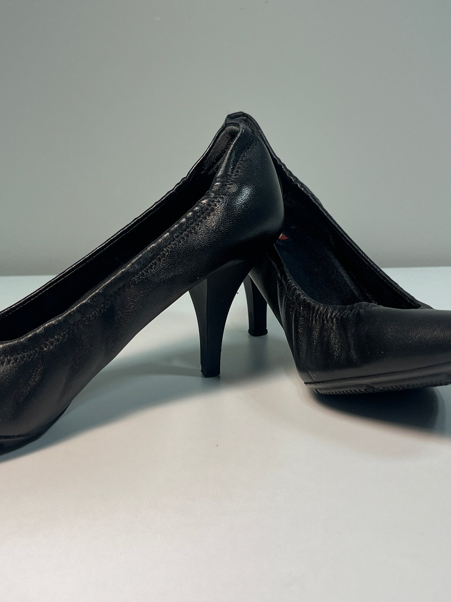 PRADA Linea Rossa leather pointy heels (38)