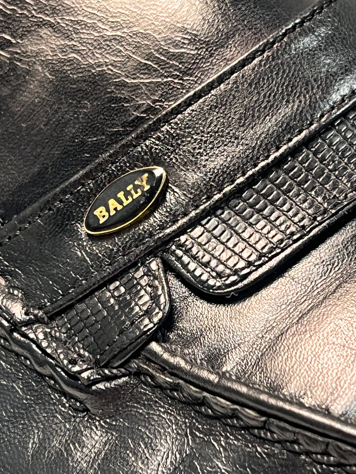 BALLY leather black leather classic loafers (45)