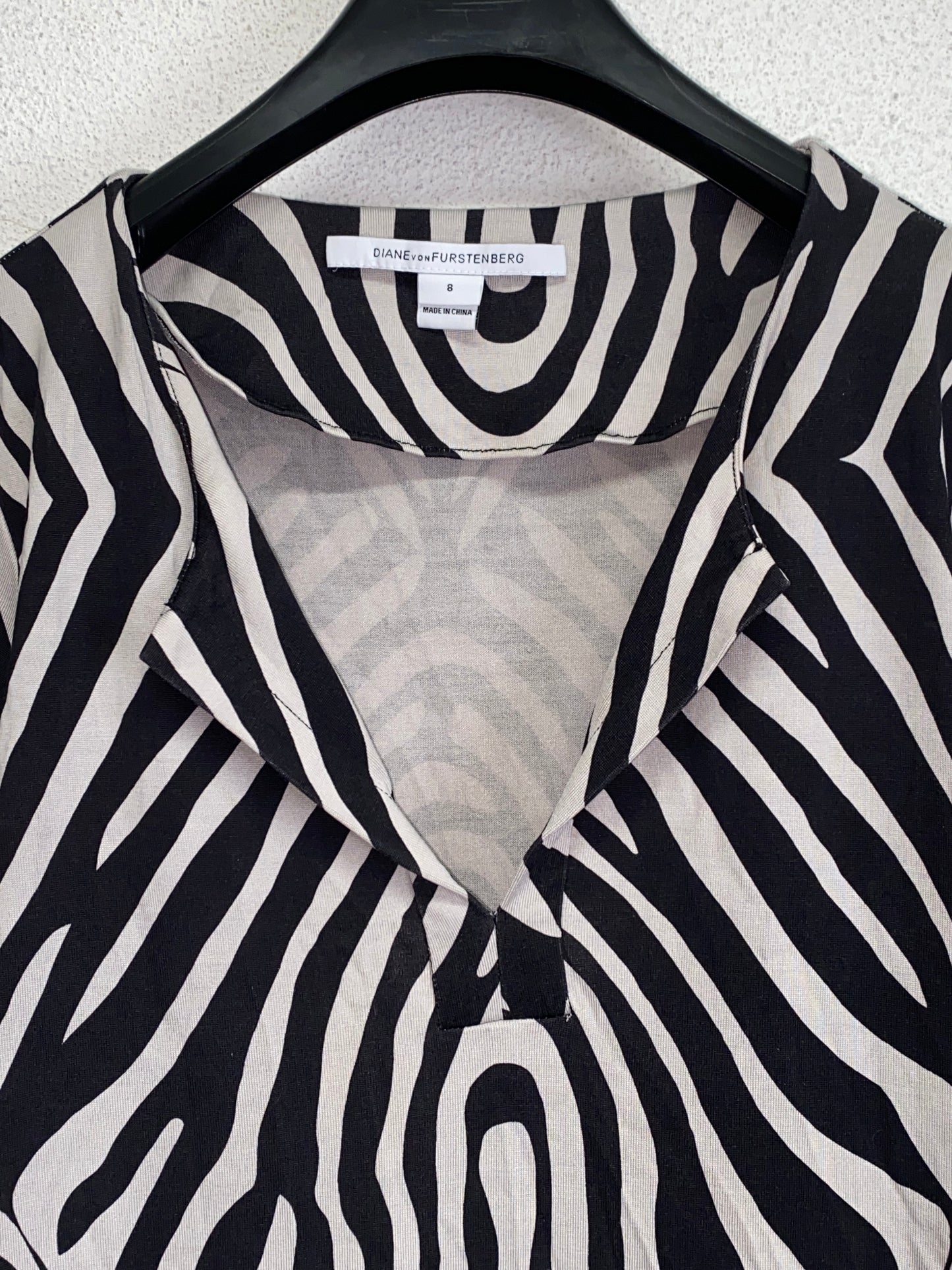 DIANE VON FÜRSTENBERG silk midi dress (8/M)