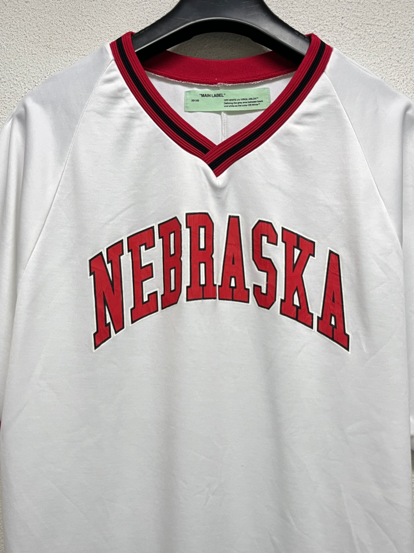 OFF-WHITE by Virgil Abloh rare white 'Nebraska' v-neck graphic jersey t-shirt (XL)