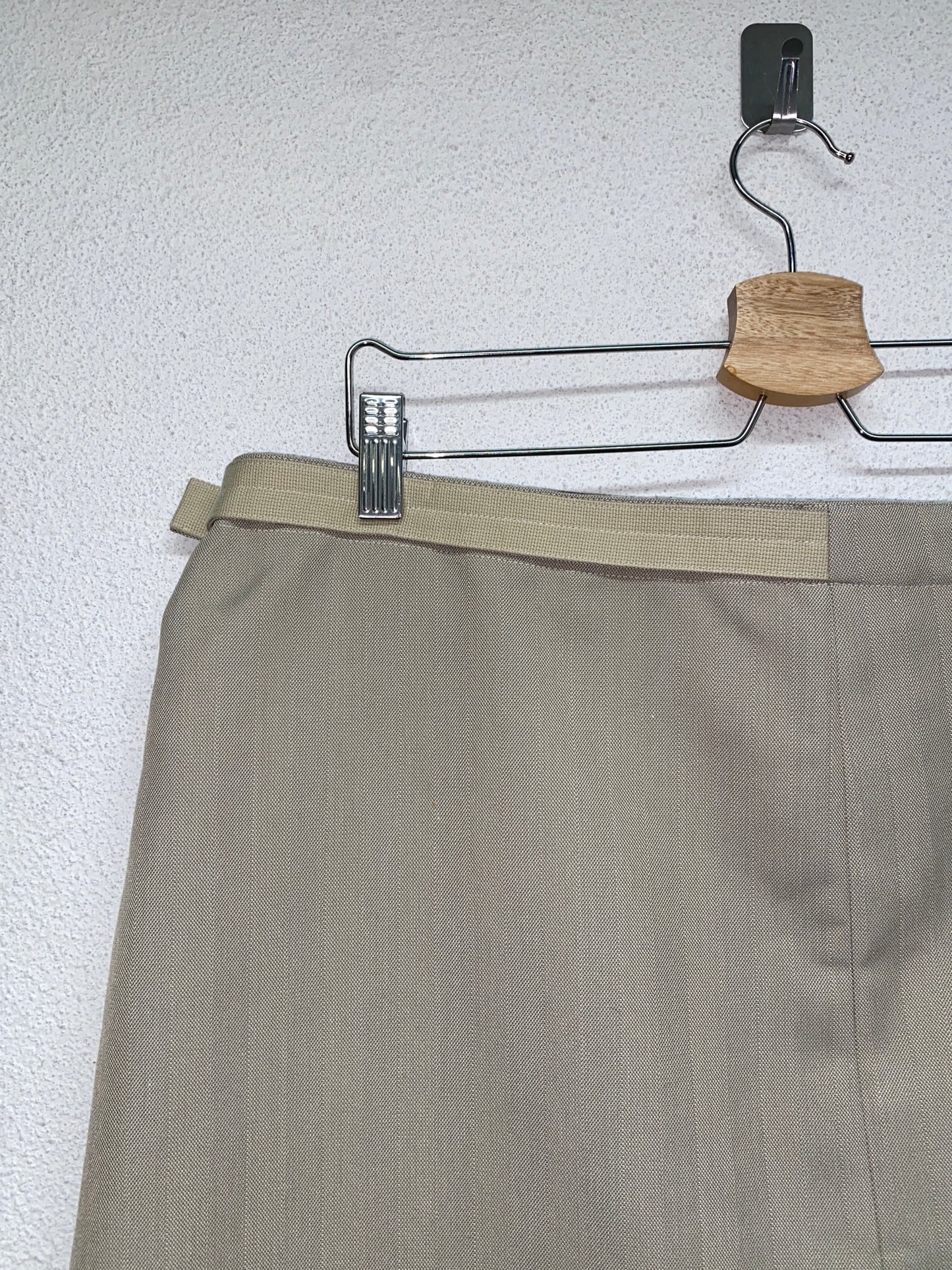 OUR LEGACY beige distressed belt skirt (42/XL)