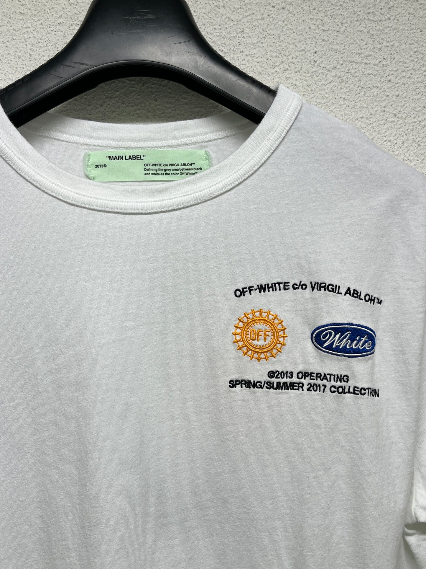 OFF-WHITE by Virgil Abloh rare tee with embroidered details (S)