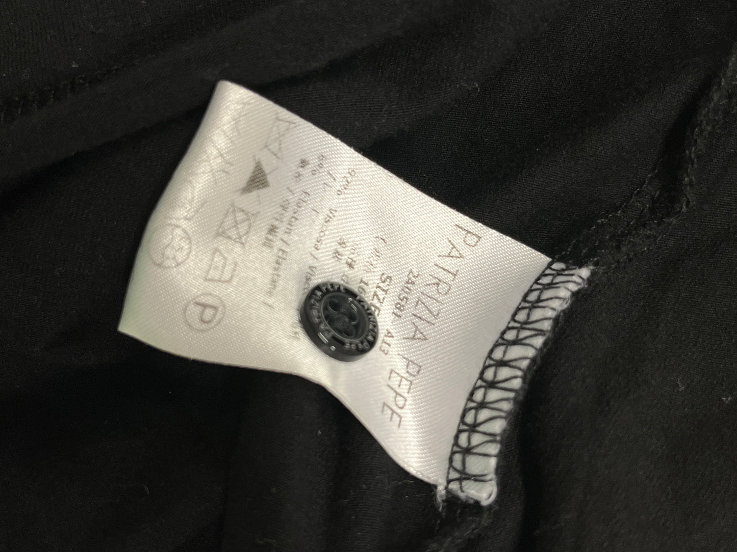 PATRIZIA PEPE black viscose dress with shoulder fringes and pads (XS/S)