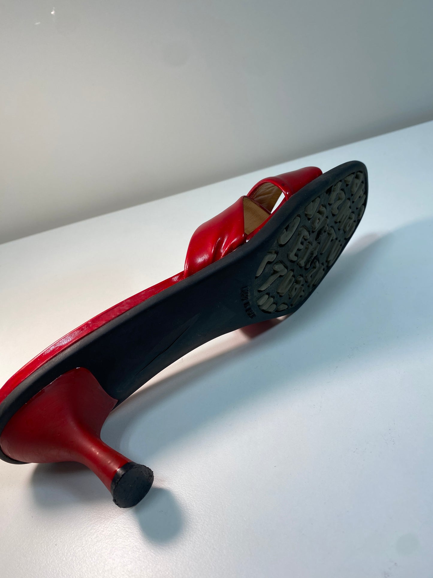STUART WEITZMAN red leather sandals (39)