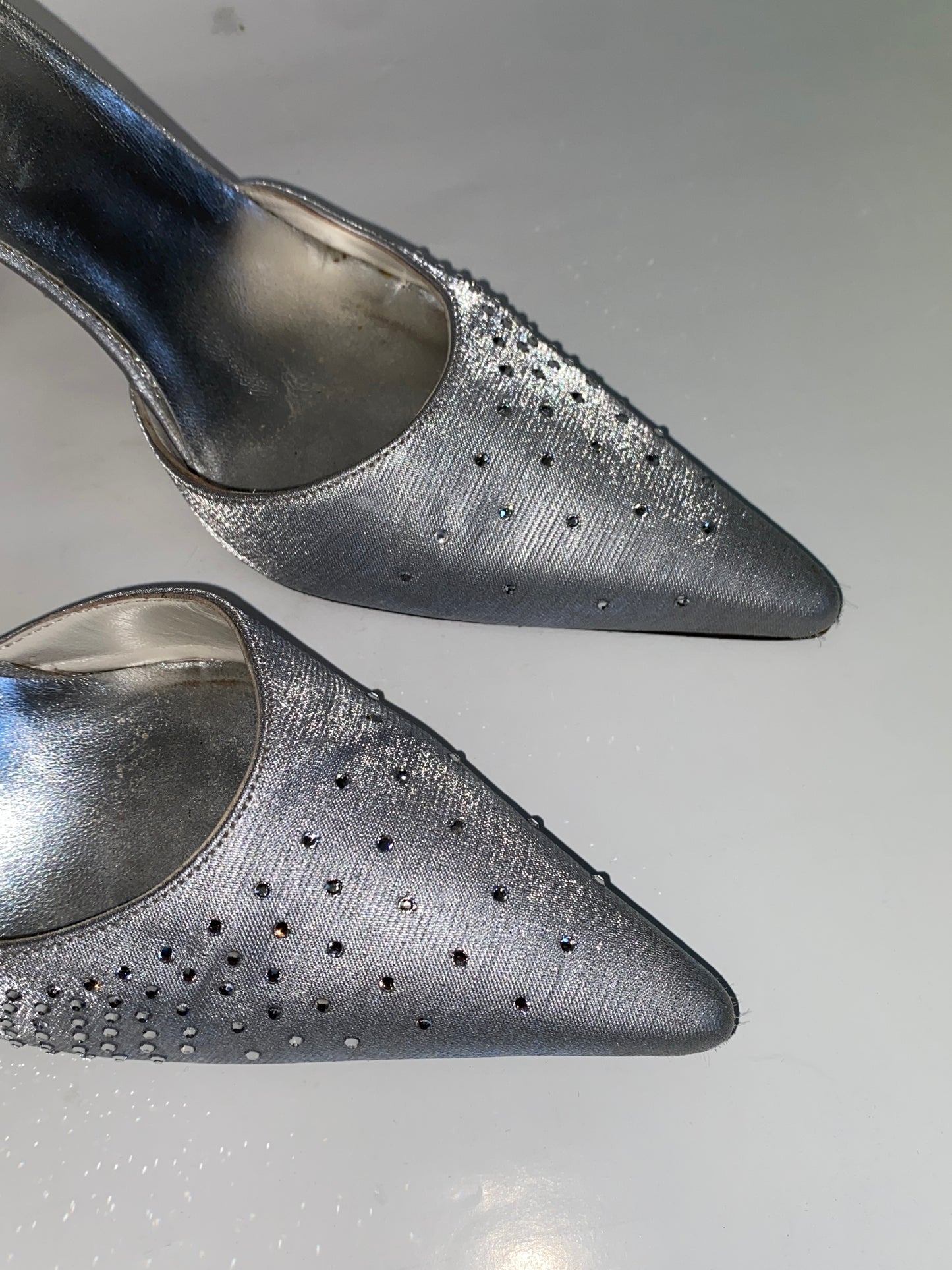STUART WEITZMAN silver diamonds heels (37)