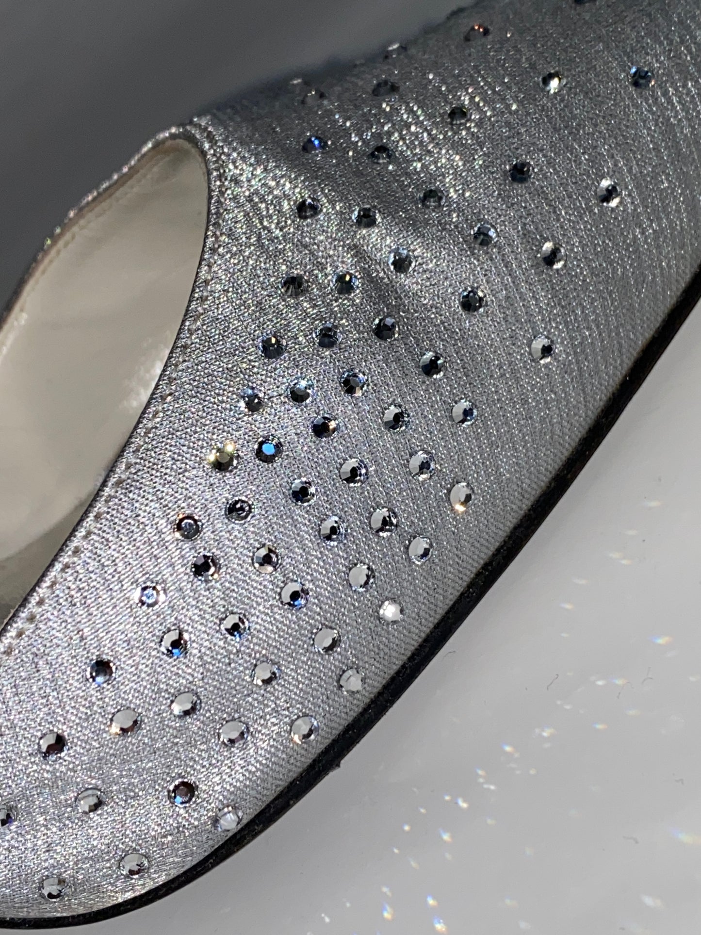 STUART WEITZMAN silver diamonds heels (37)