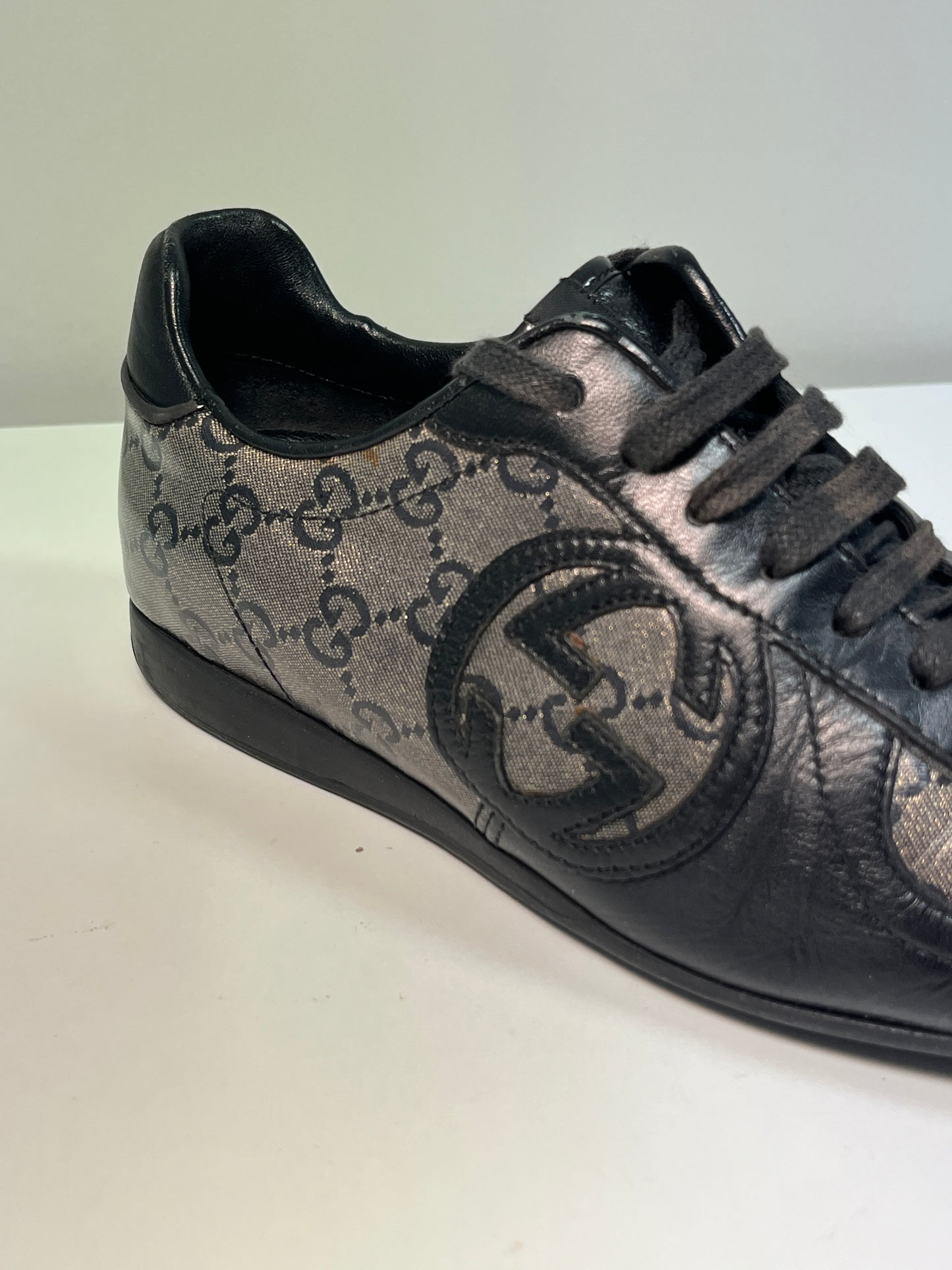 GUCCI brown leather monogram shoes (36)
