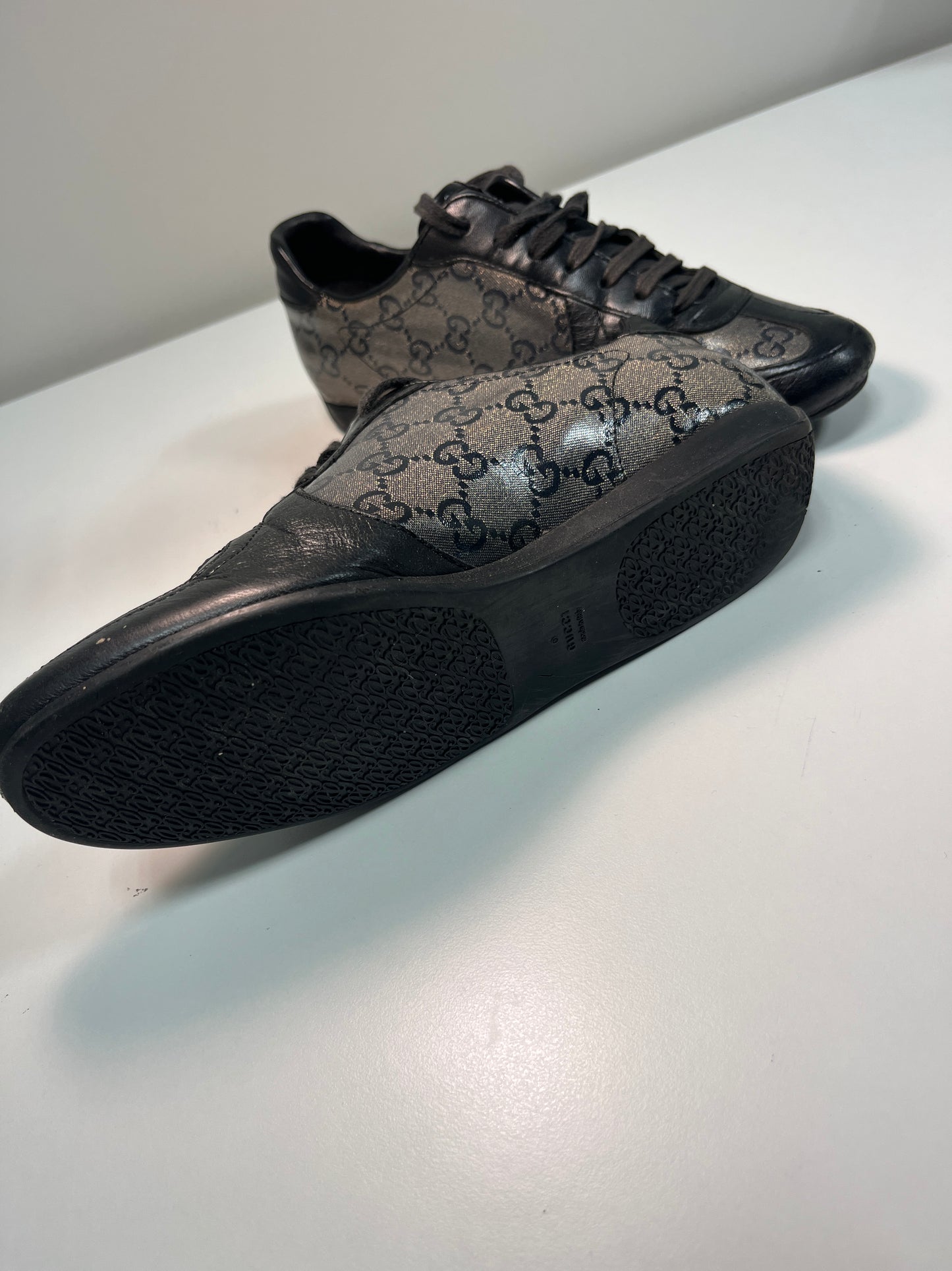 GUCCI brown leather monogram shoes (36)