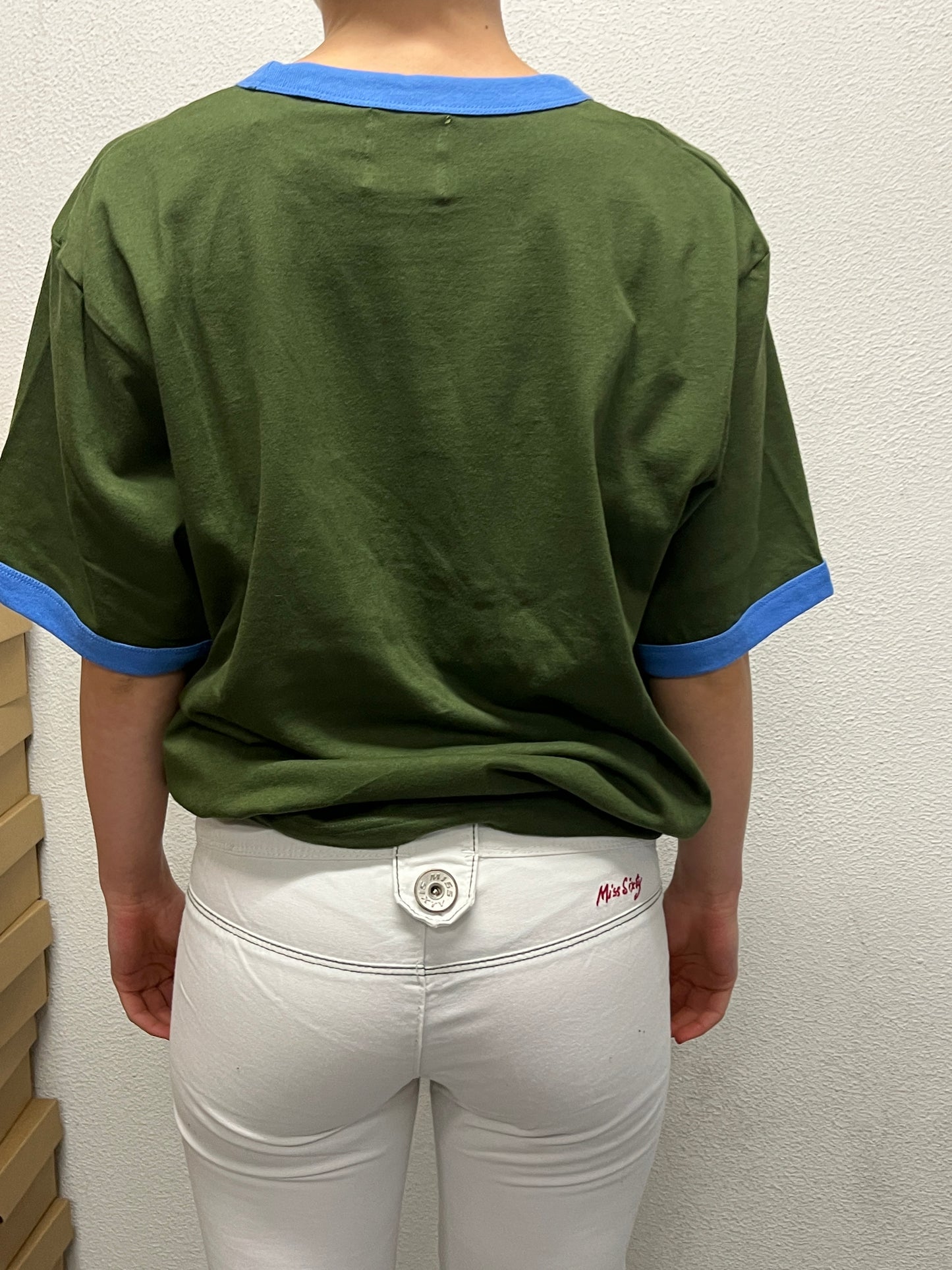 MISS SIXTY cargo belted capris (S)