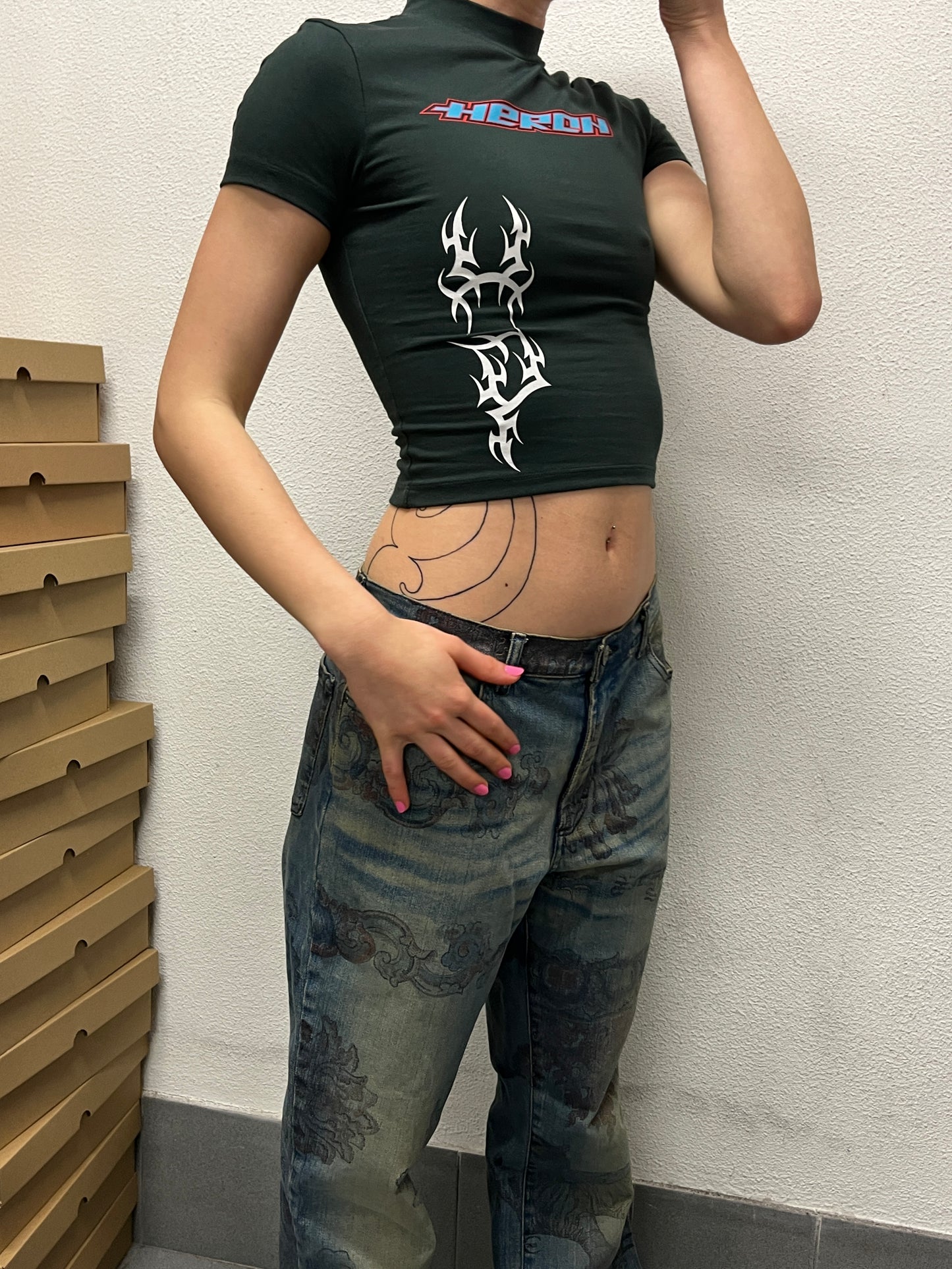 HERON PRESTON deep green racer graphic baby tee (XS)
