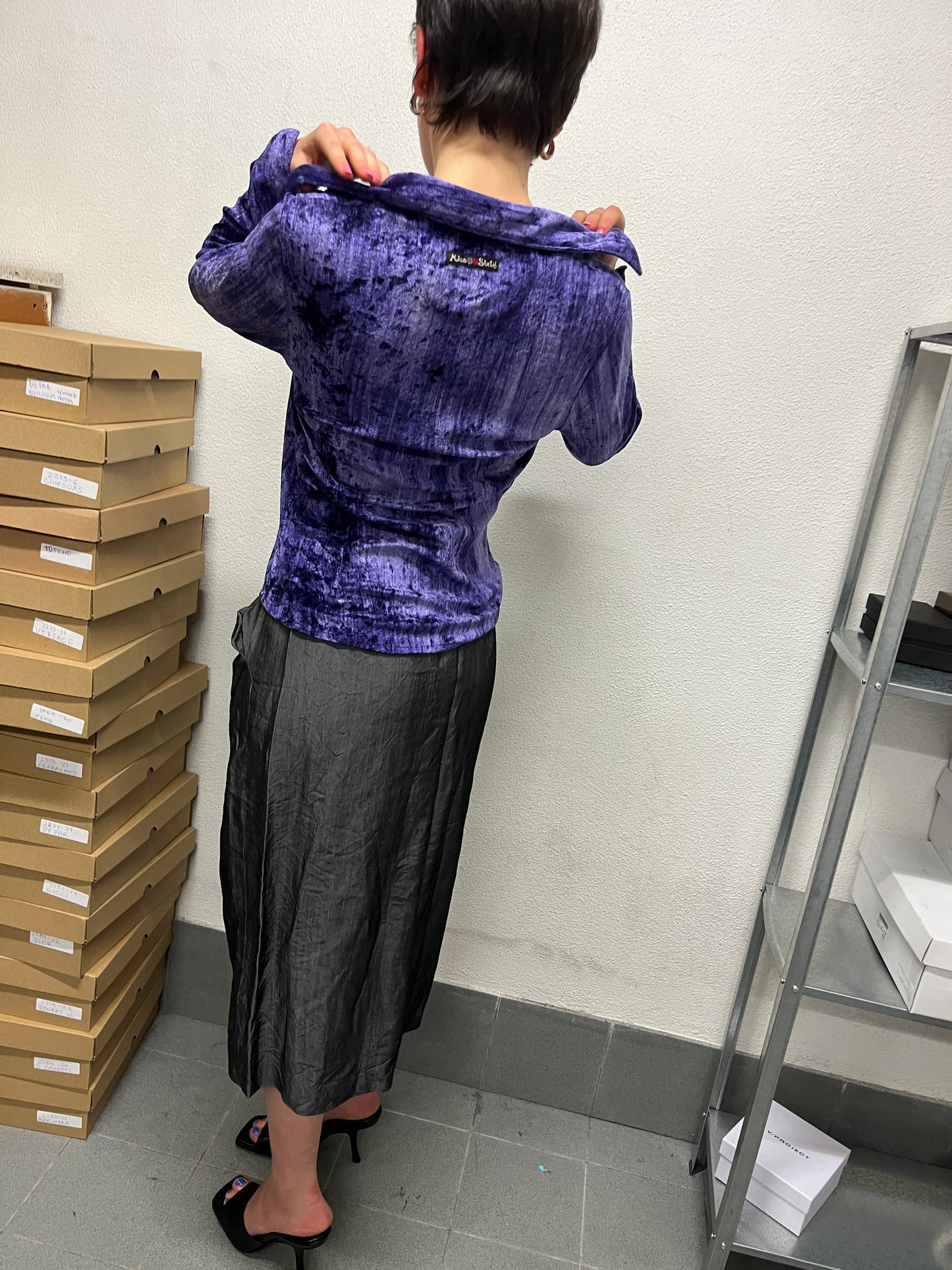 MISS SIXTY purple velvet button-up shirt (M)