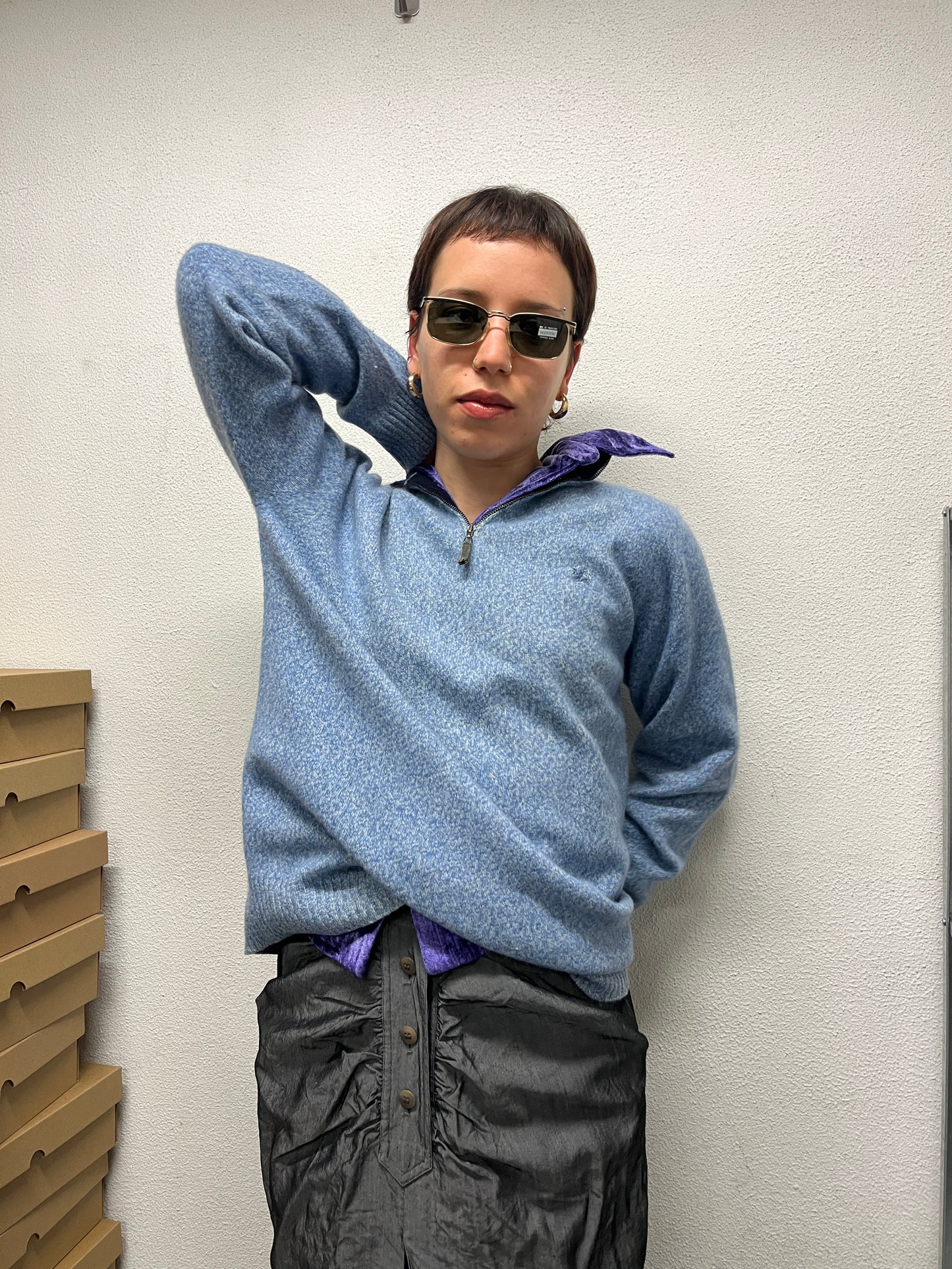 BURBERRY wool blue half zip-up sweater (S/M)