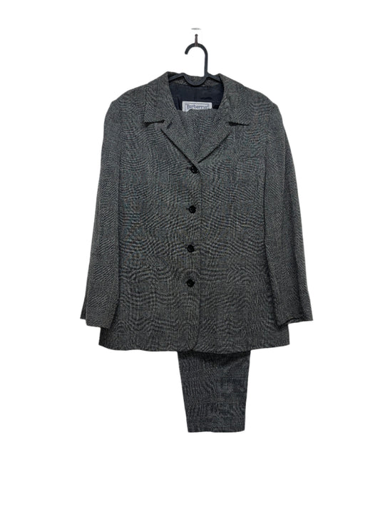 BURBERRY women's suit (M)