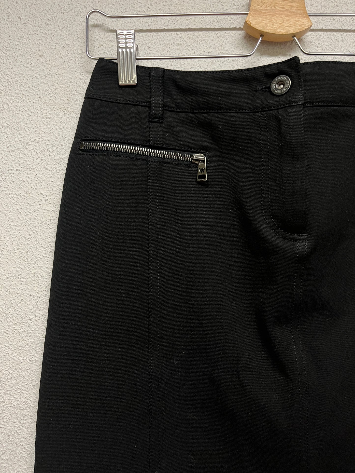 MAX MARA black zipper midi skirt (42/S)