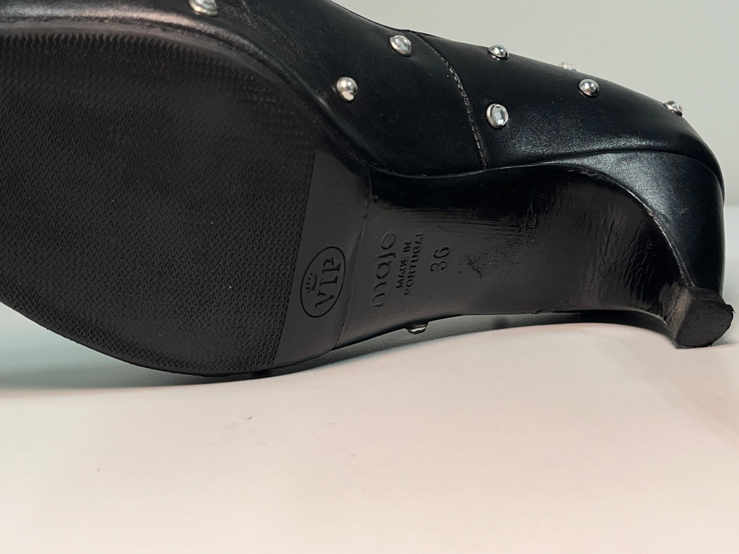 MAJE black leather studded pointy pumps (36)