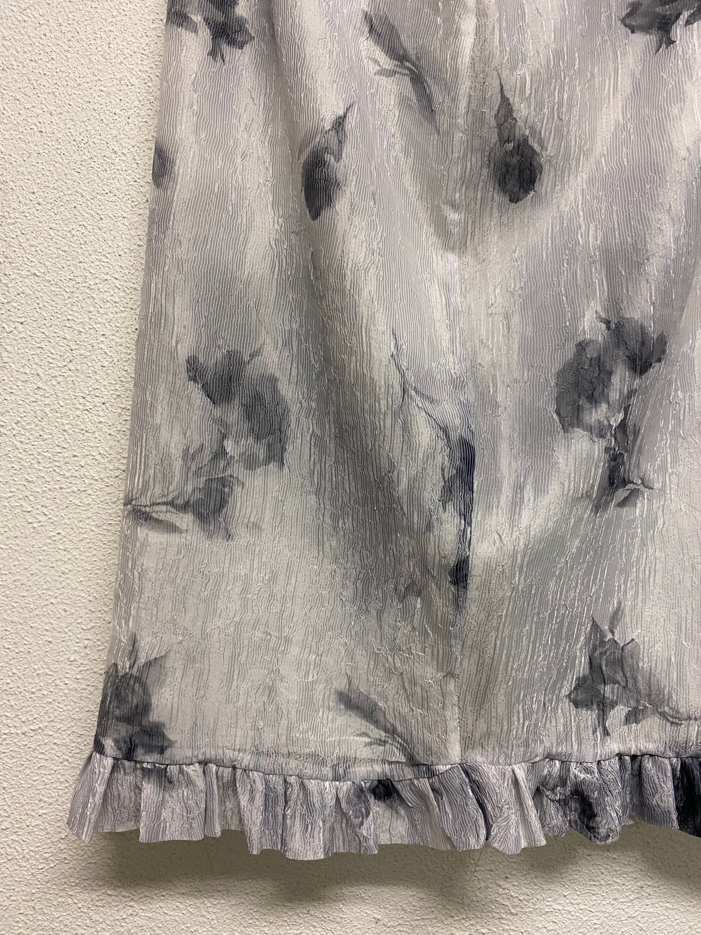 VINTAGE silk-like abstract skirt (L)