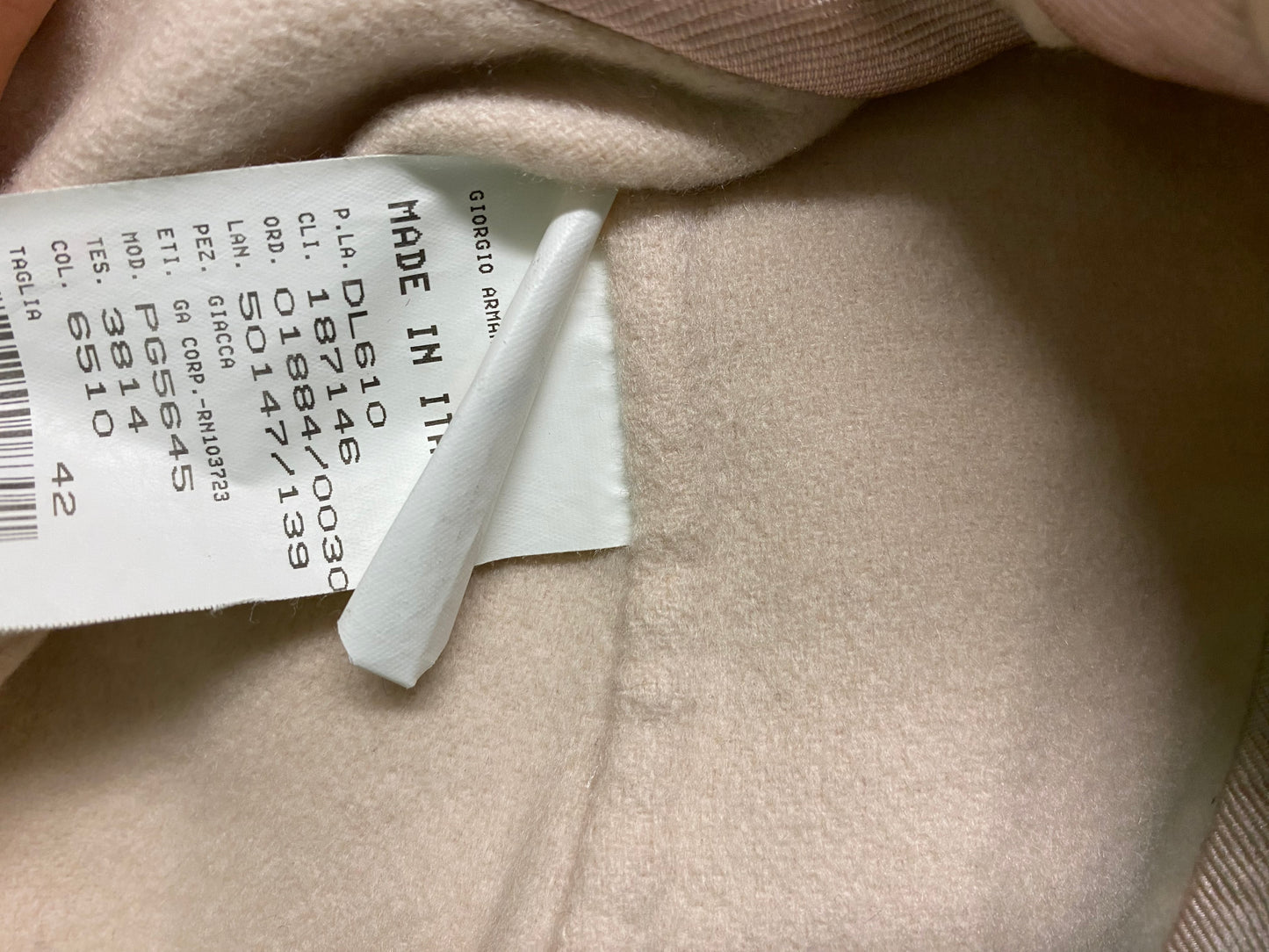 ARMANI corseted zip up cashemere beige blazer-jacket (M)