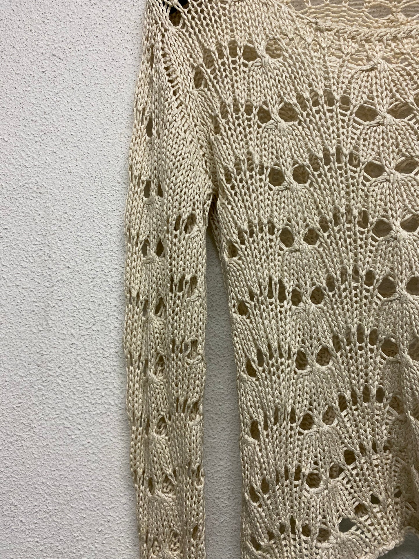 VINTAGE crochet beige long sleeve wide neck top (S/M)