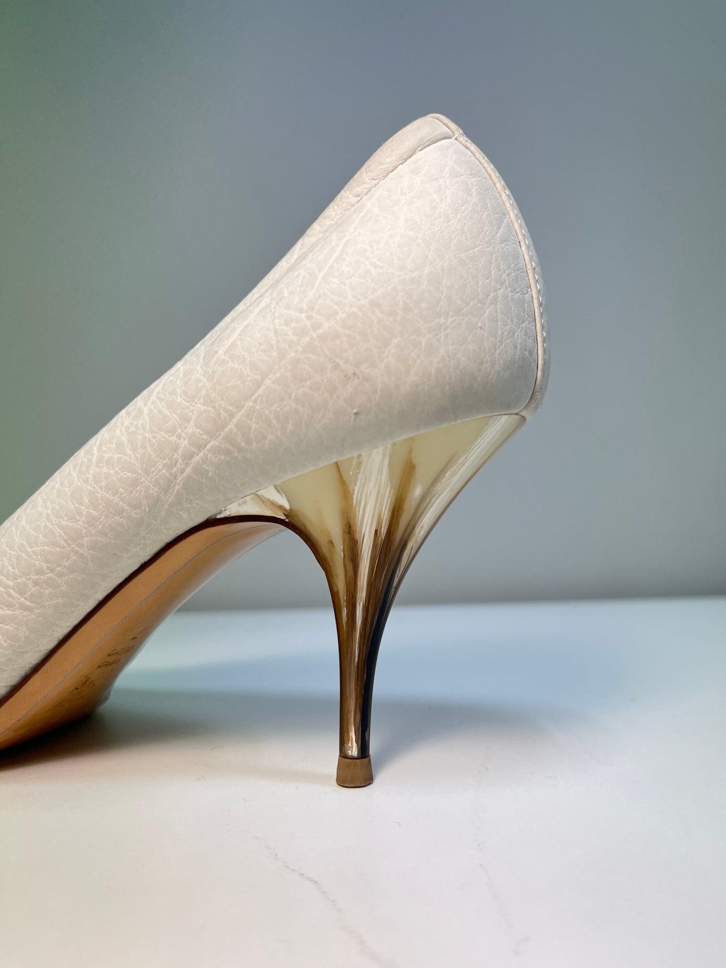CASADEI leather belted rounded toe with marble heel (37.5)