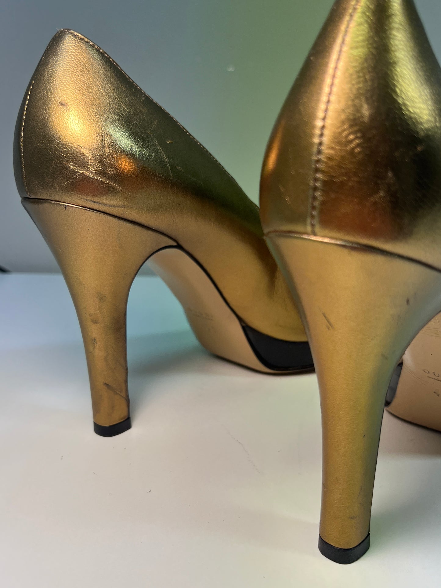 GUCCI by Tom Ford gold belted open toe leather heels (40)