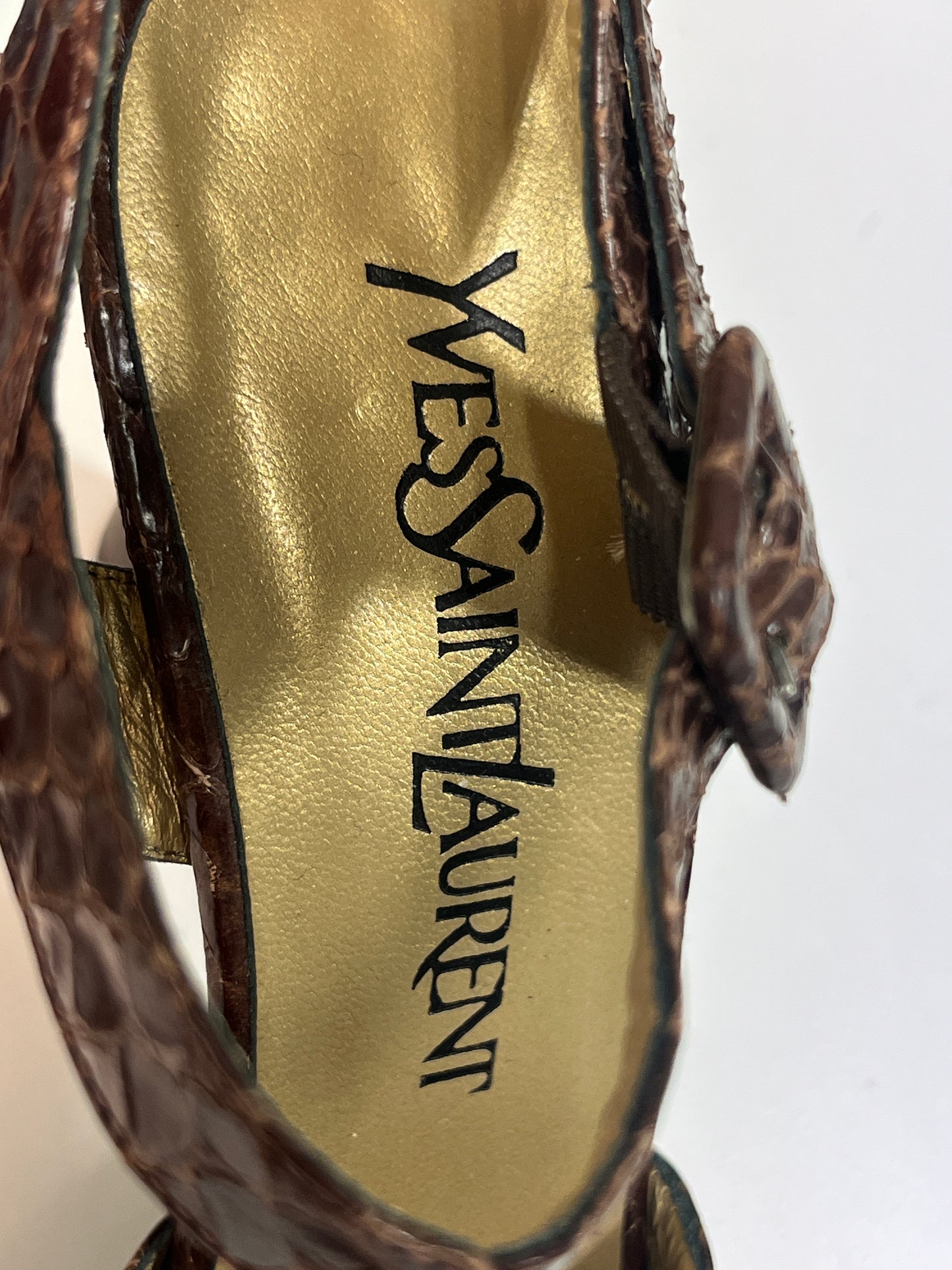 YVES SAINT LAURENT open toe sandals with wood platform (35.5)