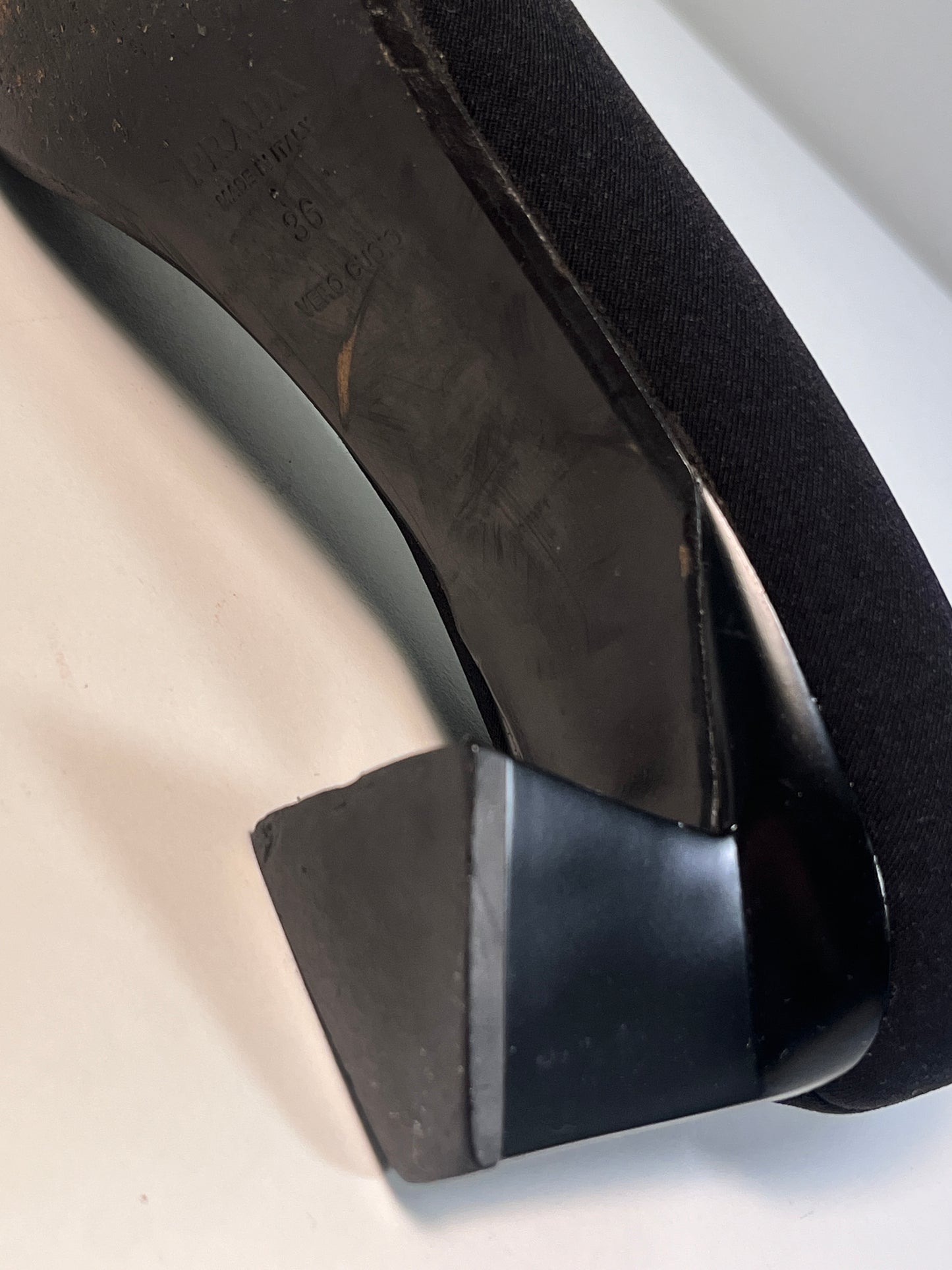 PRADA black squared toe shoes (37)
