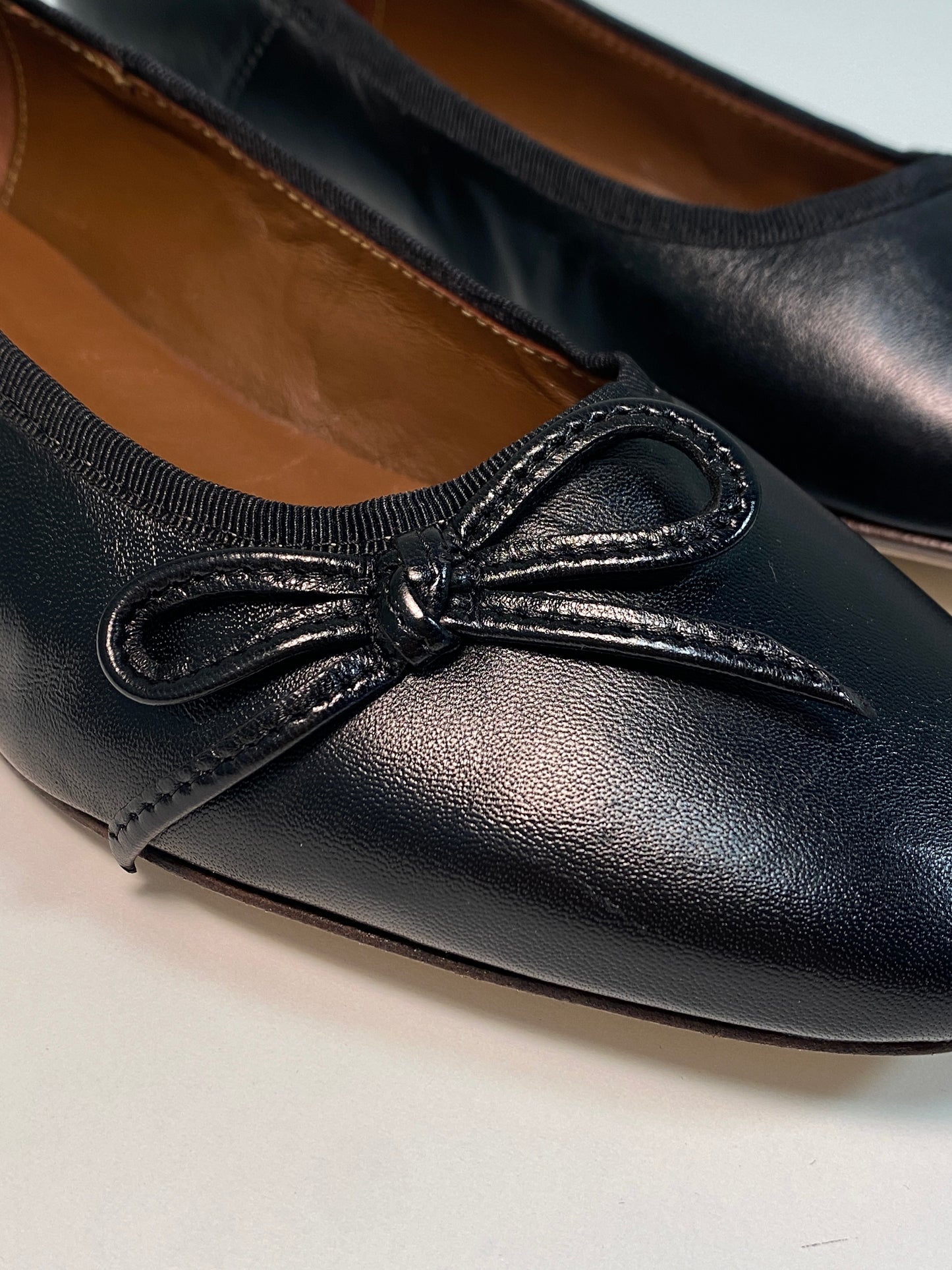 ANONYMOUS COPENHAGEN leather flats (38.5)