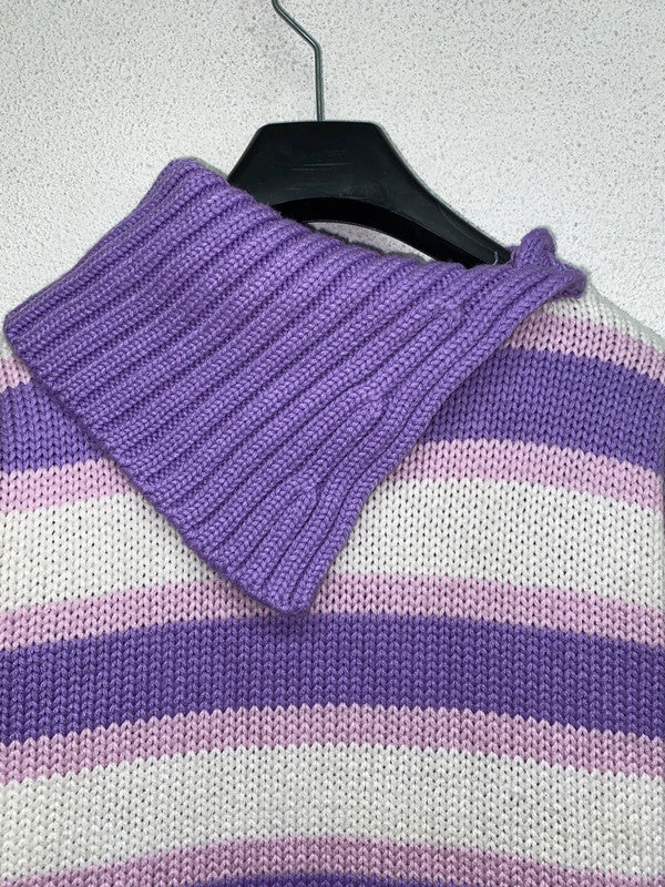 VINTAGE oversized collar knit sweater with buttoned sleeves (M)