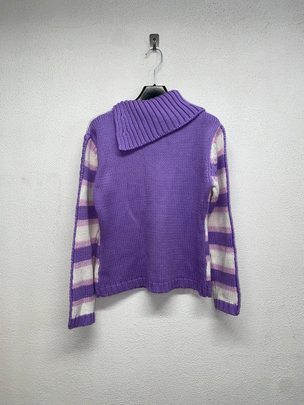 VINTAGE oversized collar knit sweater with buttoned sleeves (M)