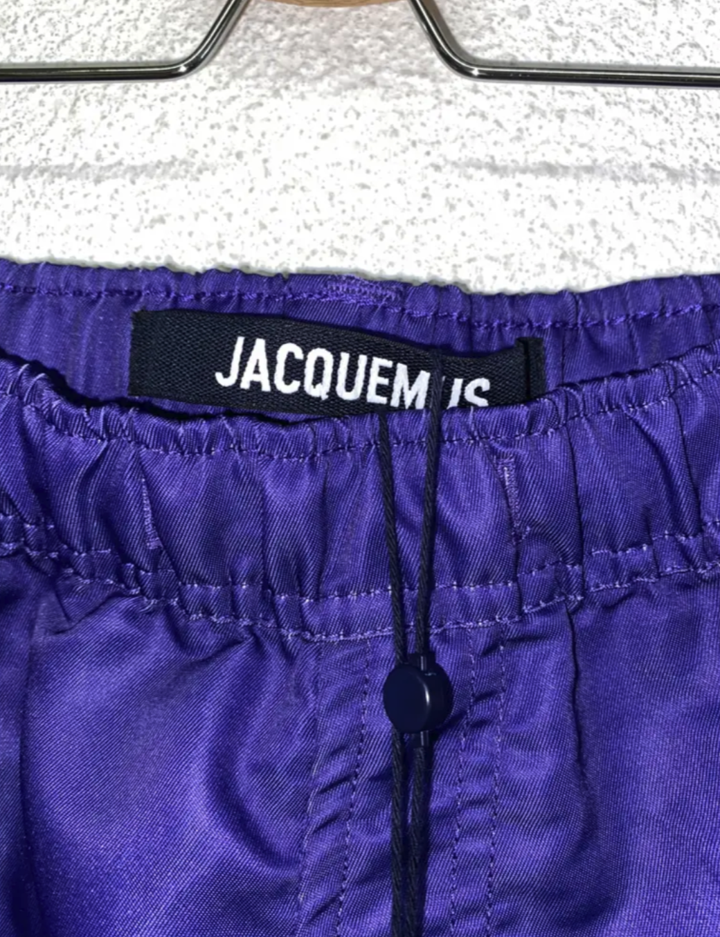 JACQUEMUS purple cargo shorts (L)