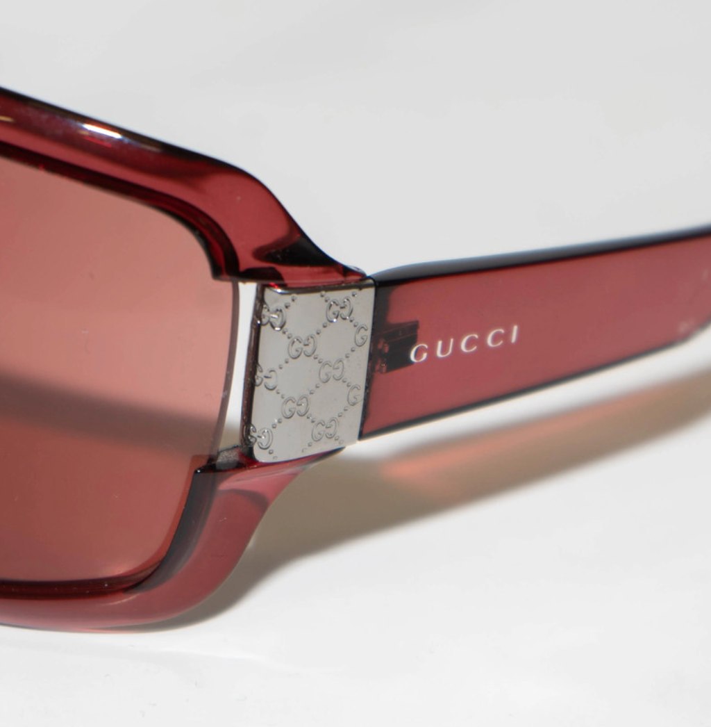 GUCCI red sunglasses