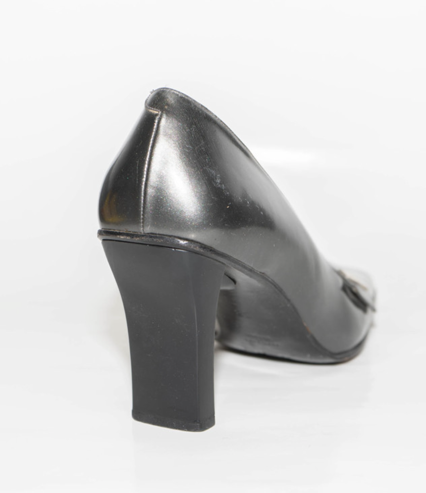 BALMAIN silver leather pumps (38)