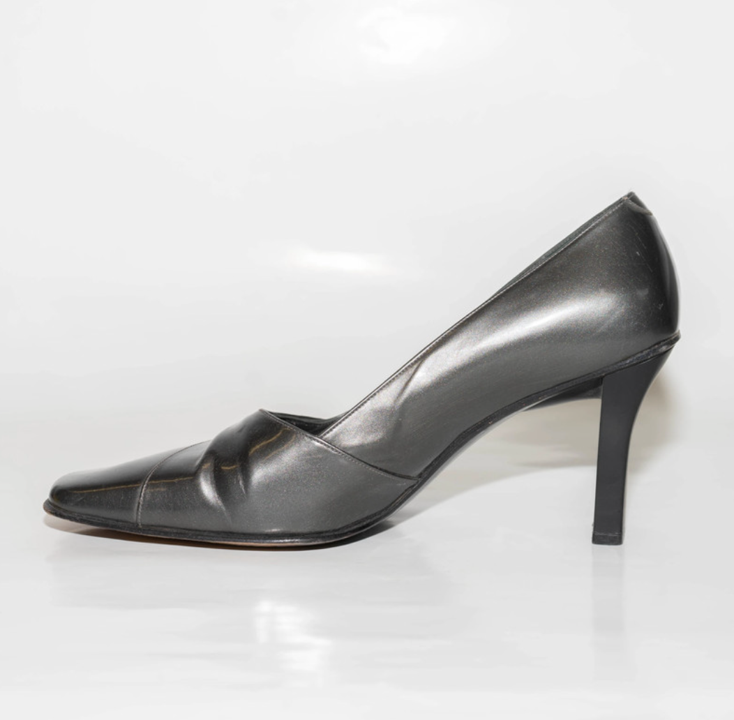 BALMAIN silver leather pumps (38)