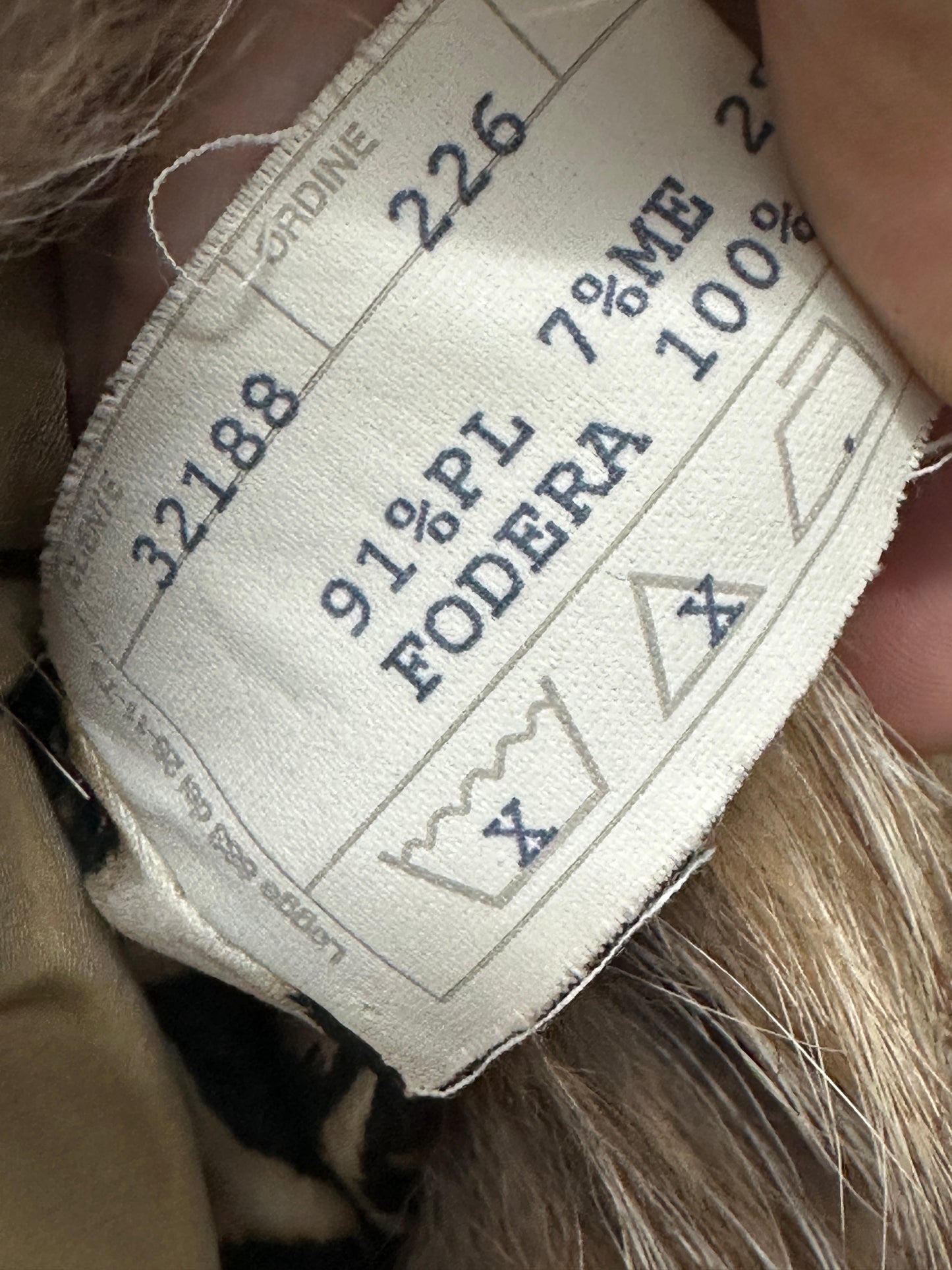 VINTAGE  puffer jacket with fur collar (M)