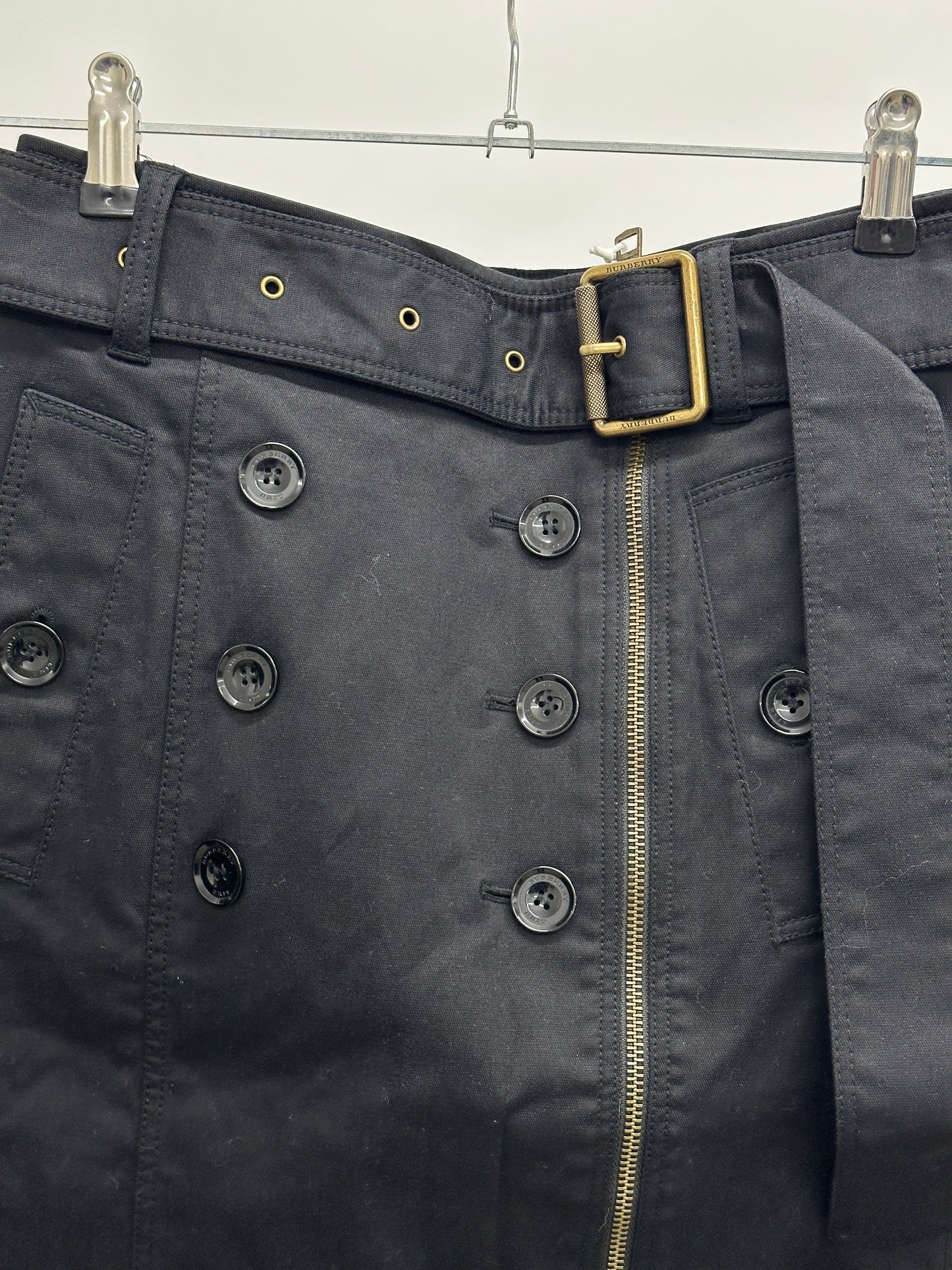 BURBERRY skirt w/belt (S)