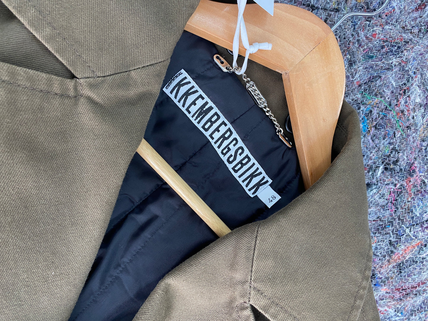 BIKKEMBERGS khaki blazer (S)