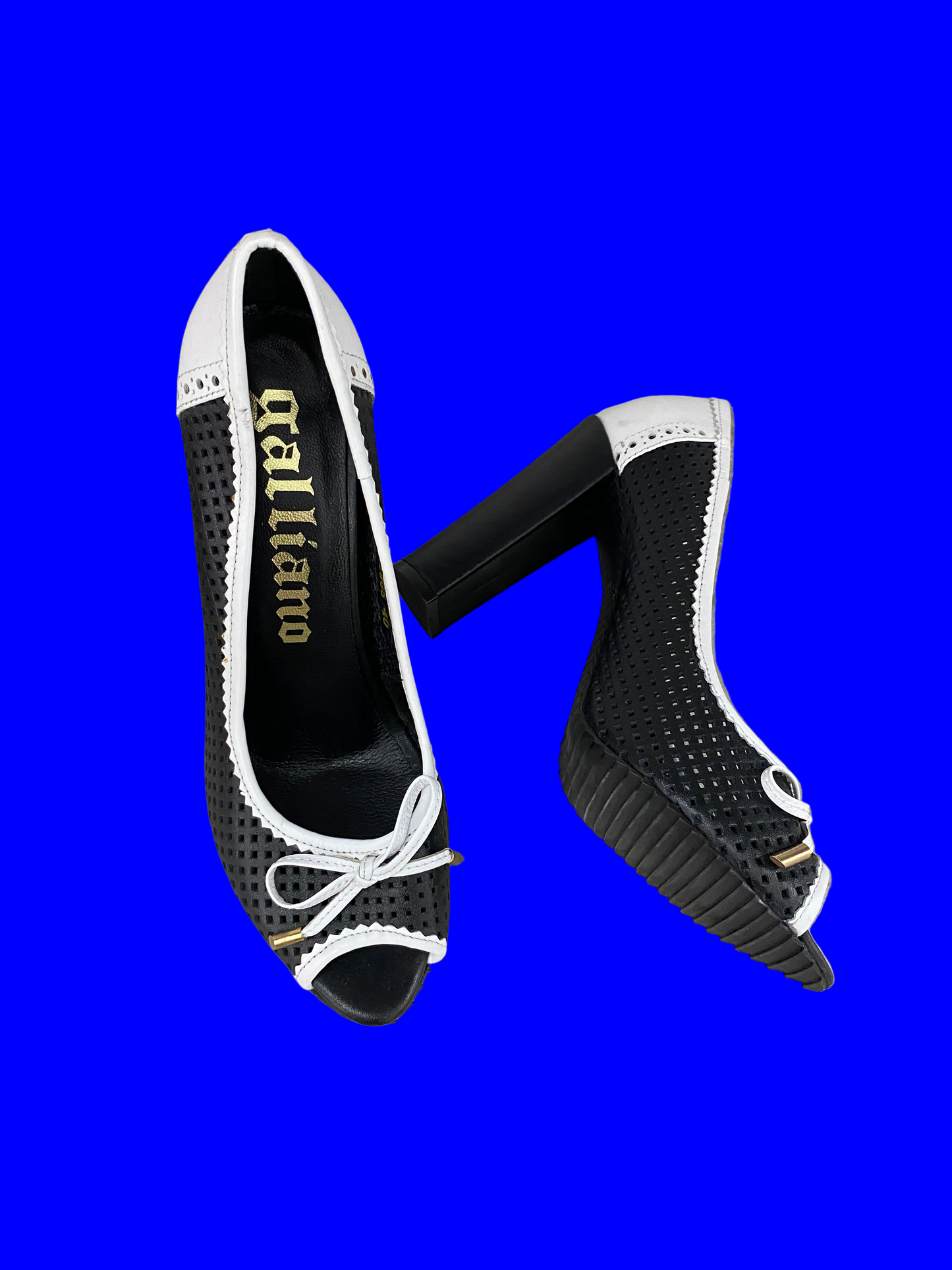 GALLIANO black pumps w/open toes (40)