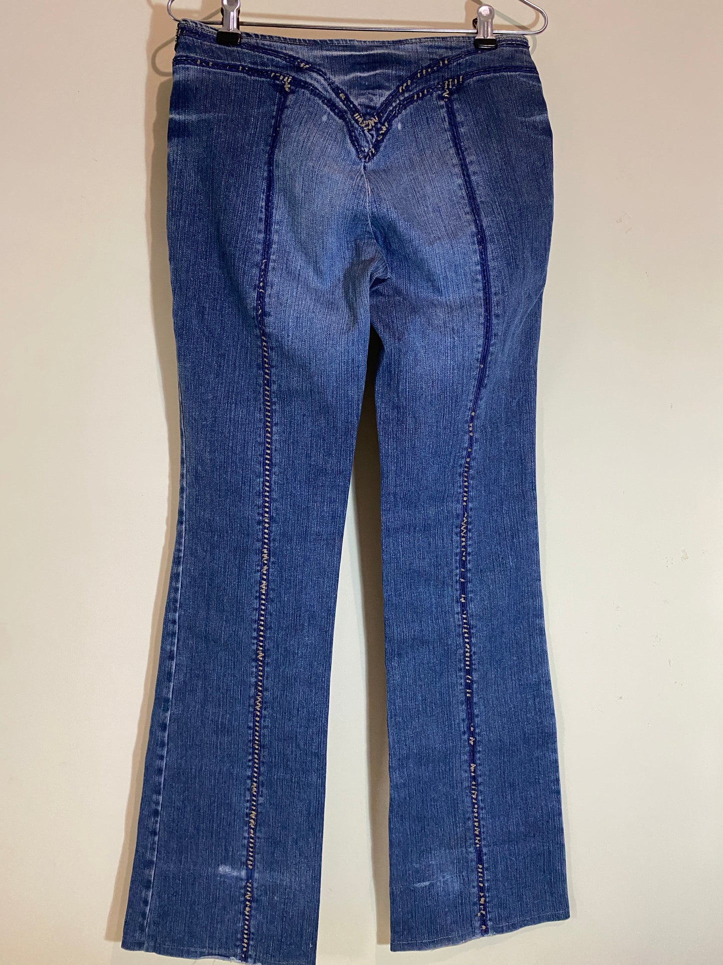 VERSACE low rise flare jeans (M)