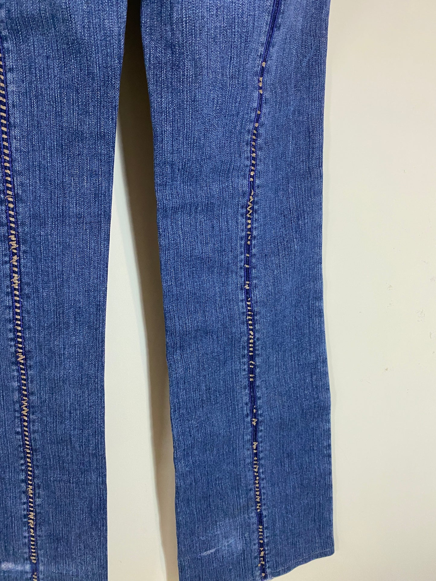 VERSACE low rise flare jeans (M)